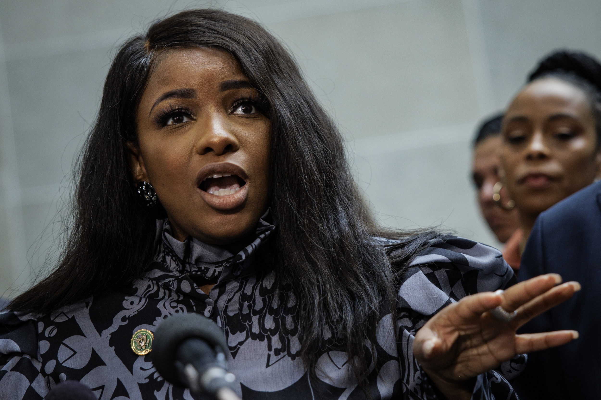 MAGA Comedian Responds to Backlash Over Jasmine Crockett Impressions