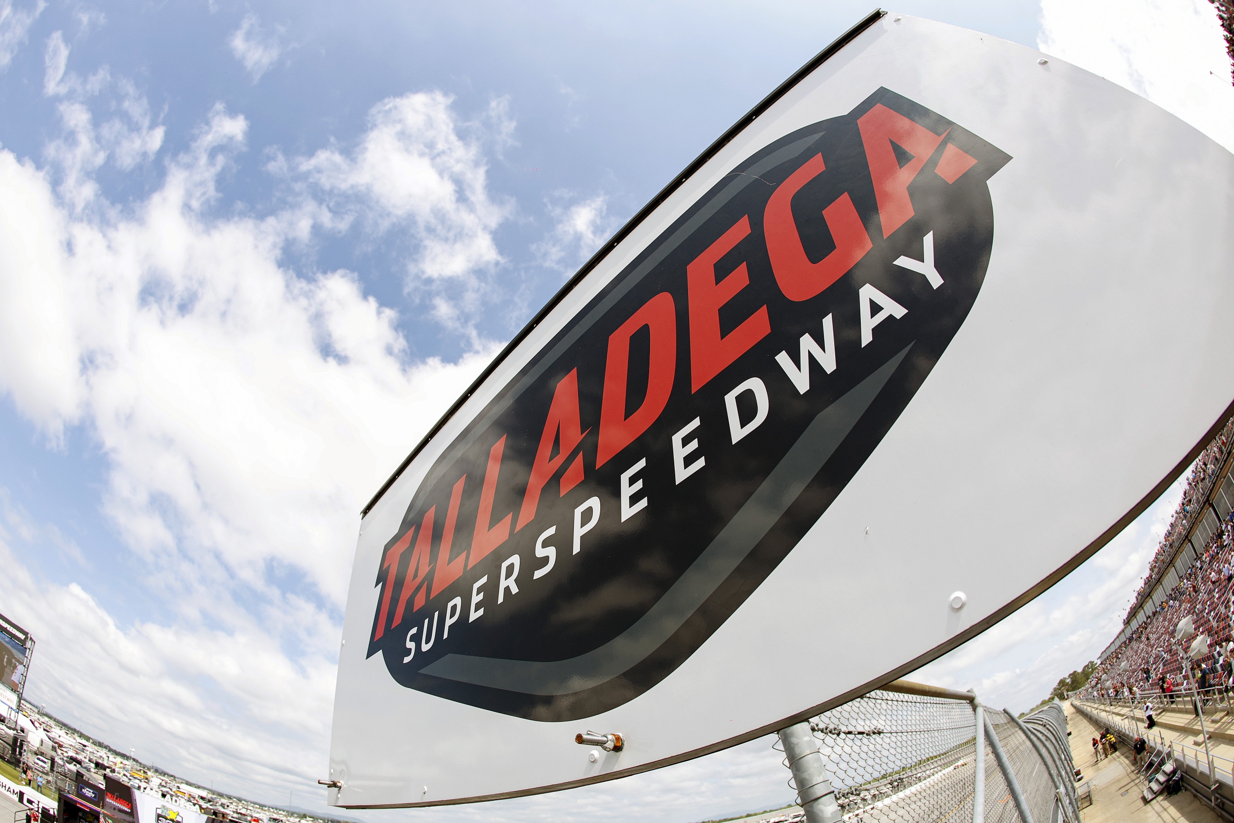 The Cleetus McFarland Effect: YouTuber Brings 70,000 Viewers to ARCA Talladega Race