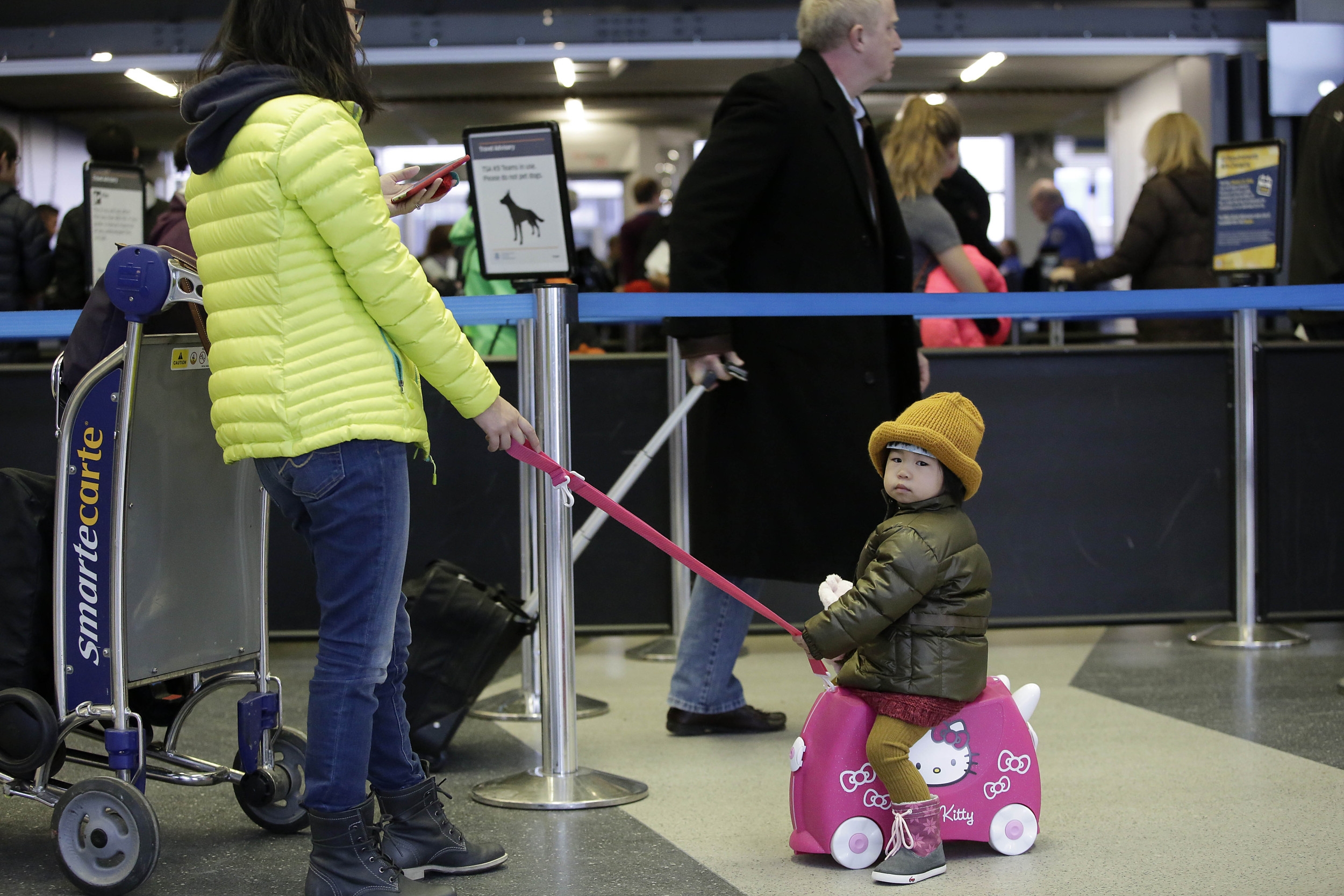 White House Crowdsources Ideas to Make Traveling With Kids Easier