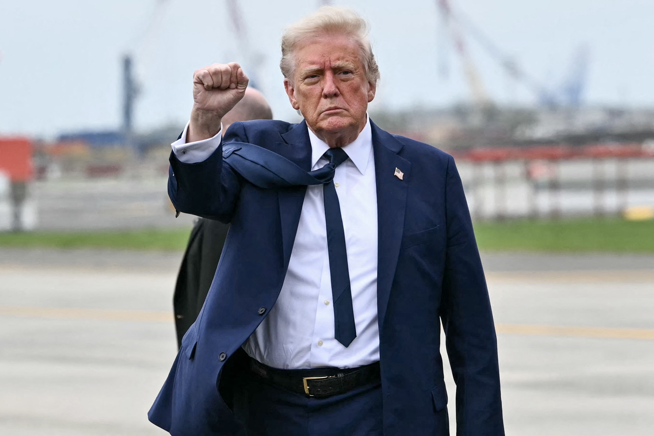 Donald Trump Is Making America Dumber—On Purpose