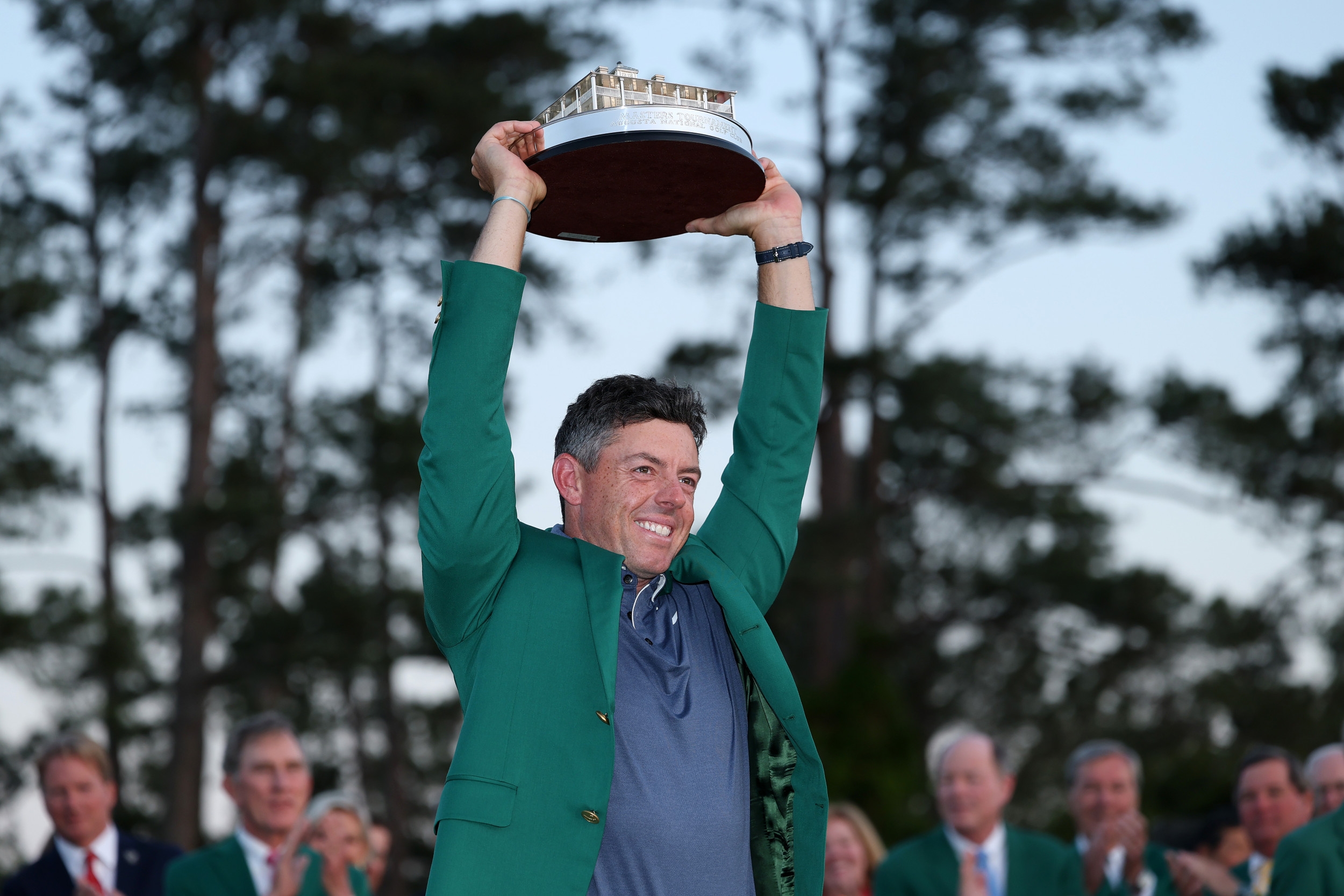 Rory McIlroy Teaches Jimmy Fallon a Lesson on Tonight Show