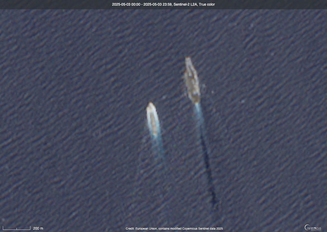 New Satellite Image Shows U.S. Aircraft Carrier at War with Houthis