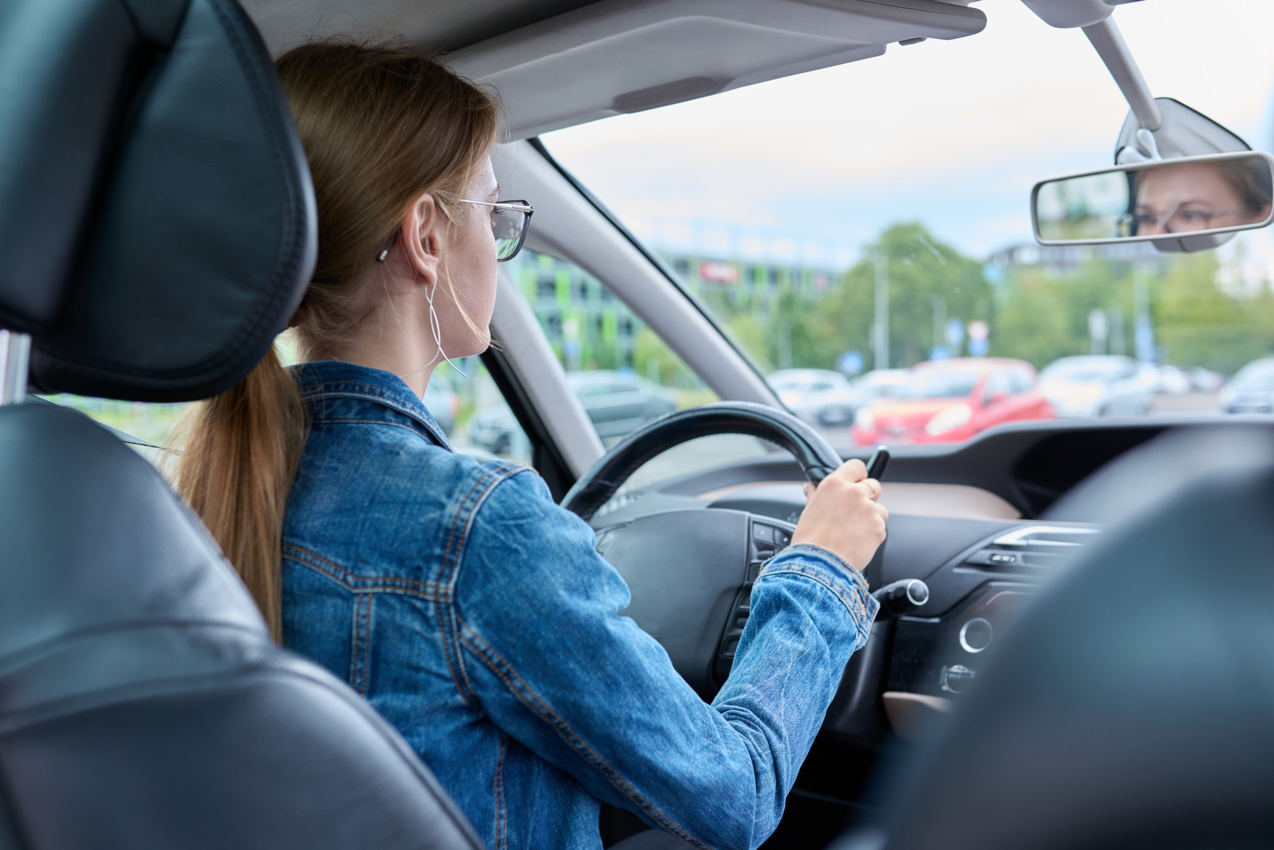 Passing Down Your Old Car to Your Teen Could Be a Deadly Mistake