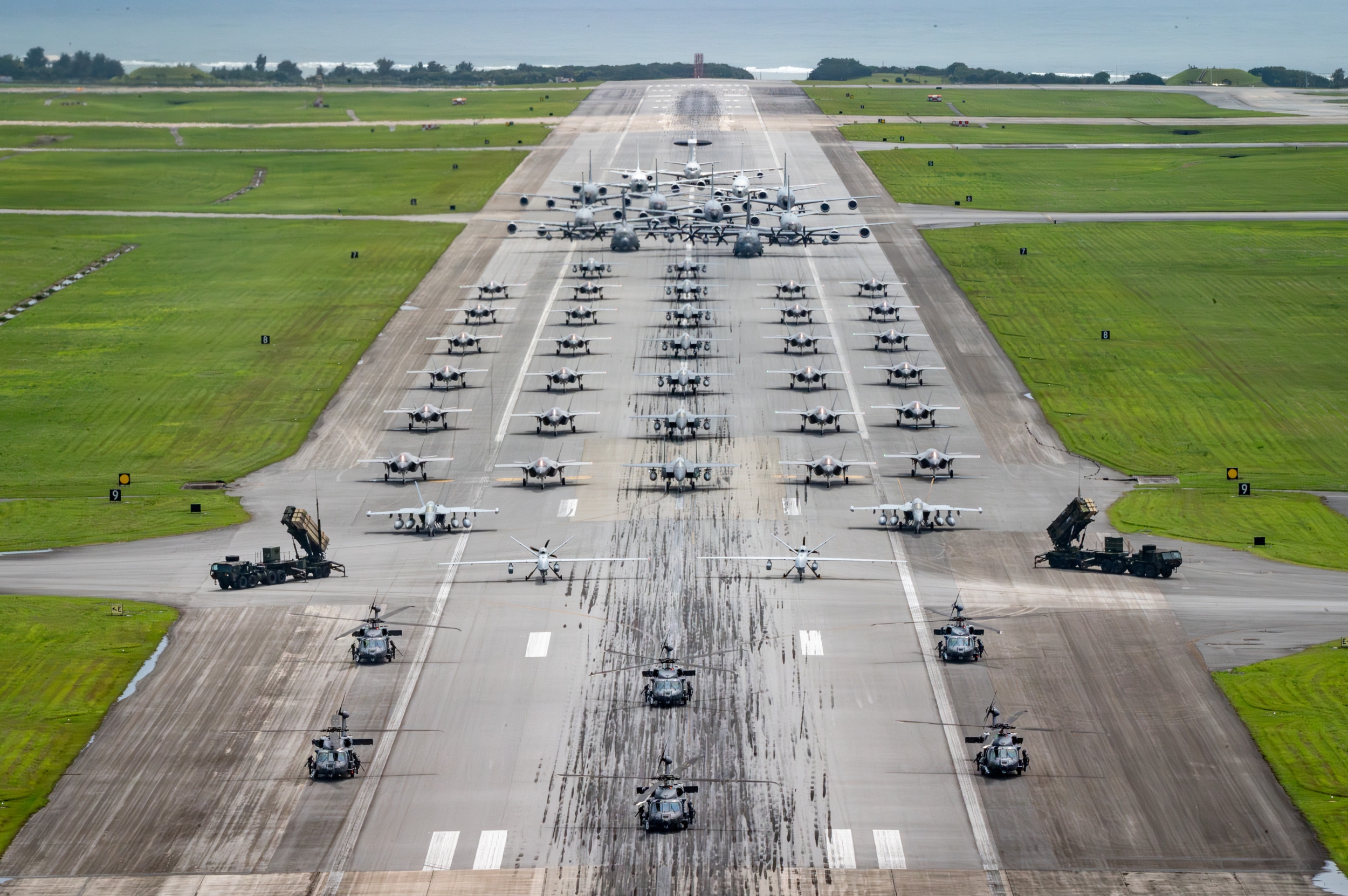 US Stages Massive Show of Force at Frontline Base in Pacific