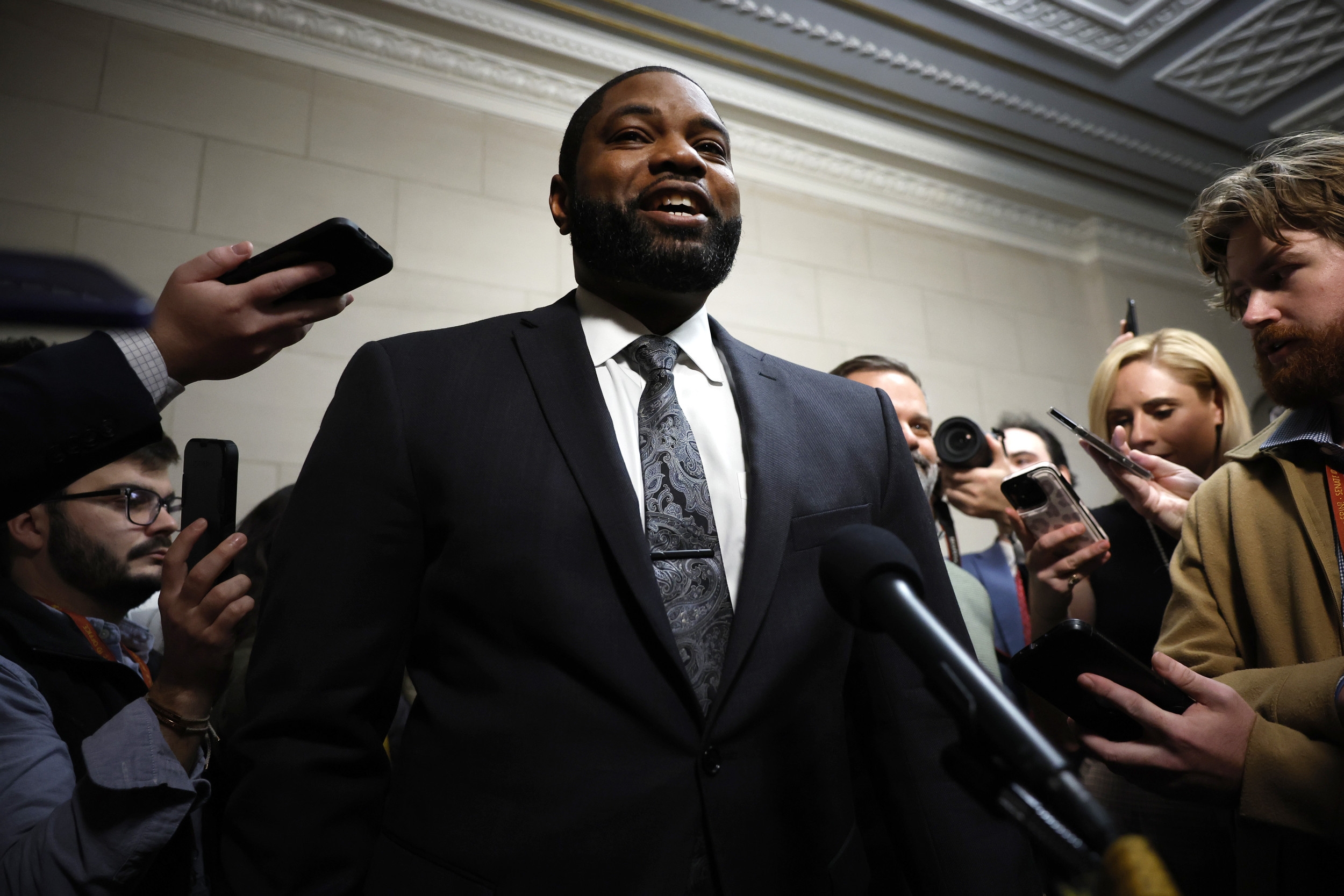Democrats' Chances of Beating GOP in Florida's 2026 Governor Election—Poll