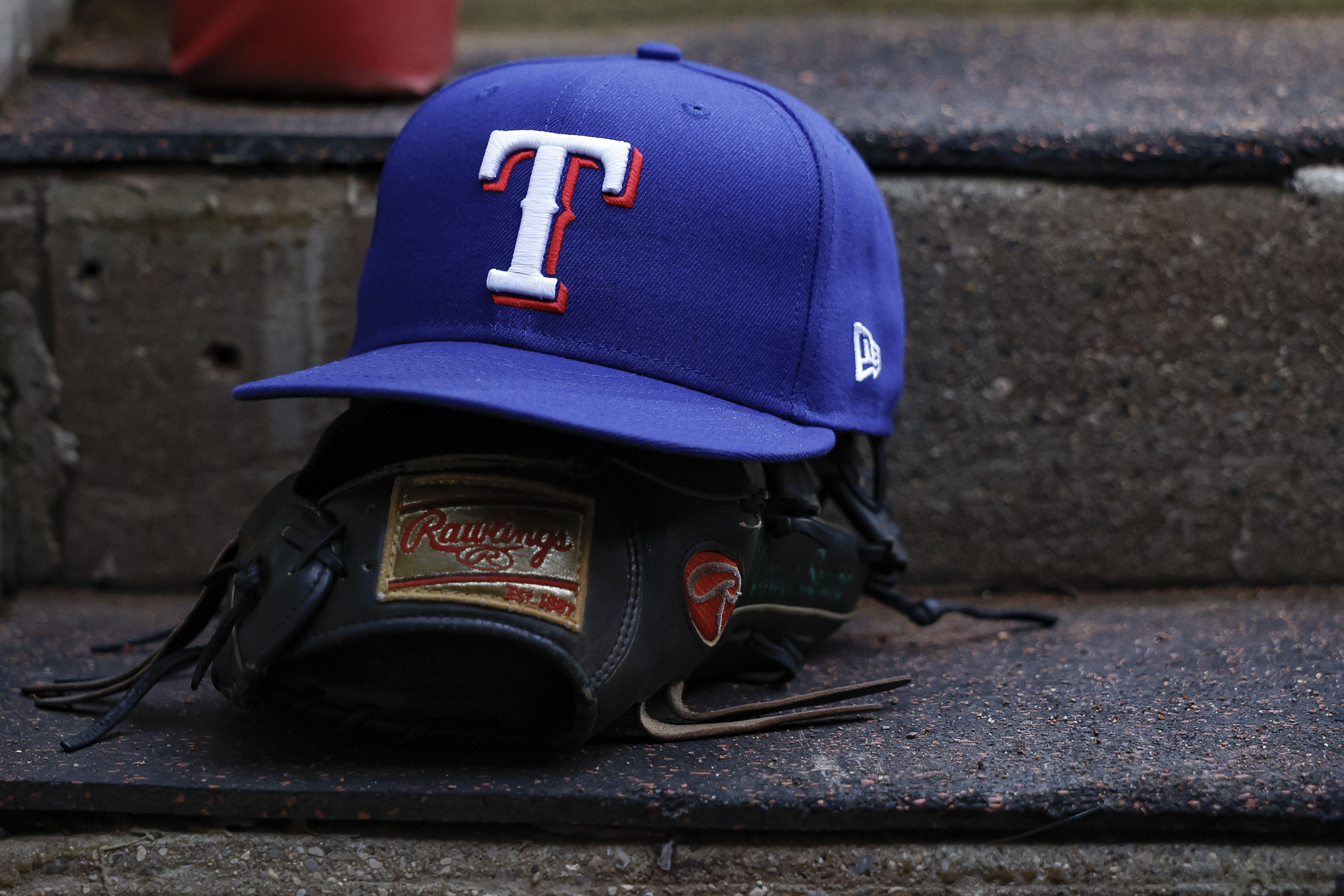 Rangers Sign 'Korean Ohtani' Phenom Kim Sung-joon, Bypassing KBO Draft