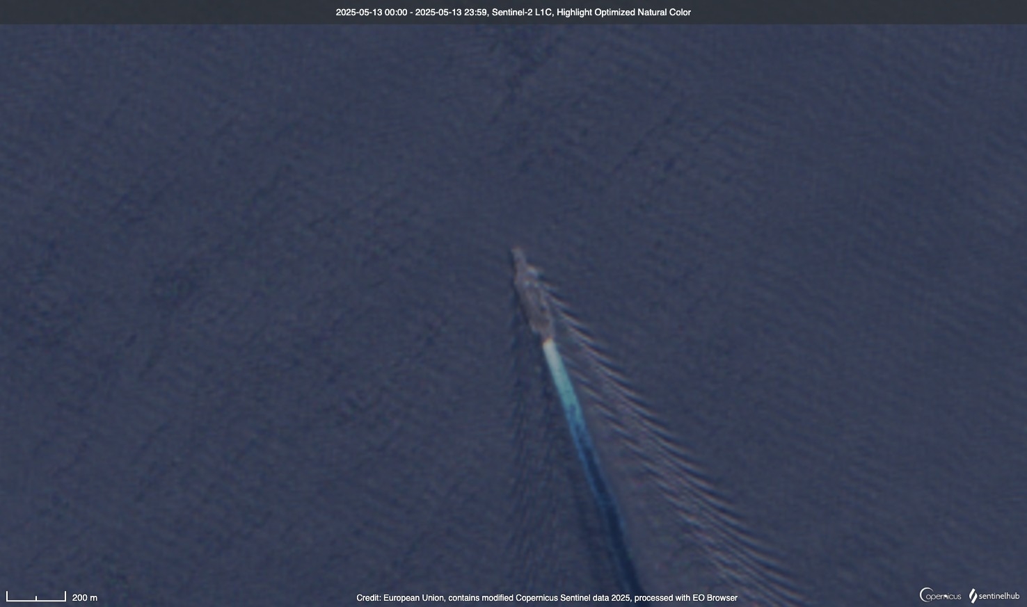 Satellite Photo Shows US Aircraft Carrier at China's Doorstep