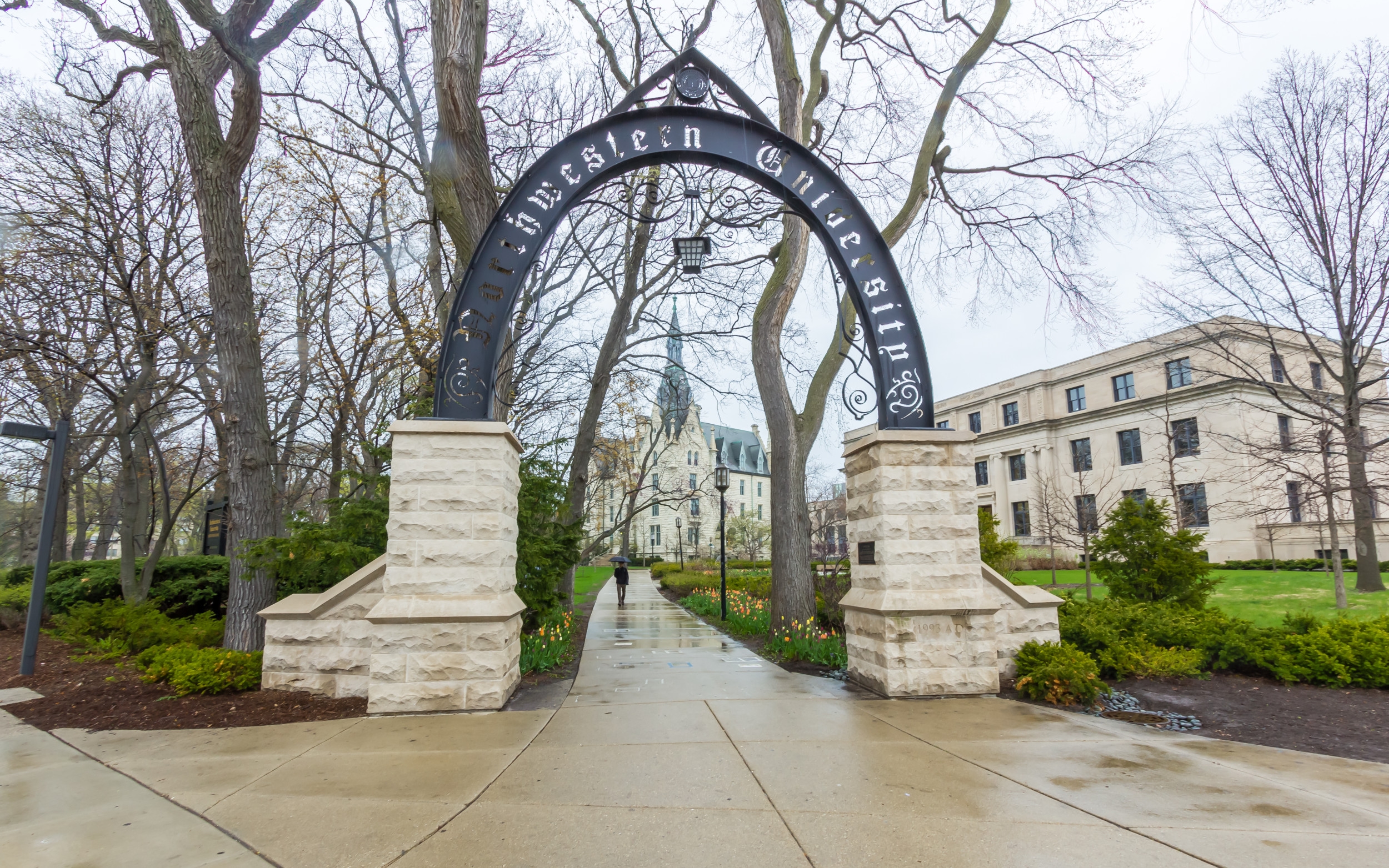 College Students Want Their Money Back After Professor Caught Using ChatGPT