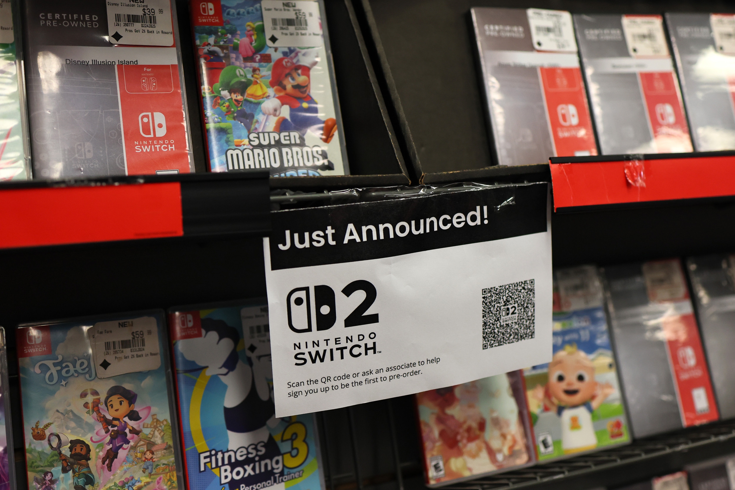 Nintendo Games Keep Being Switched With Googly Eyes, Fans Report