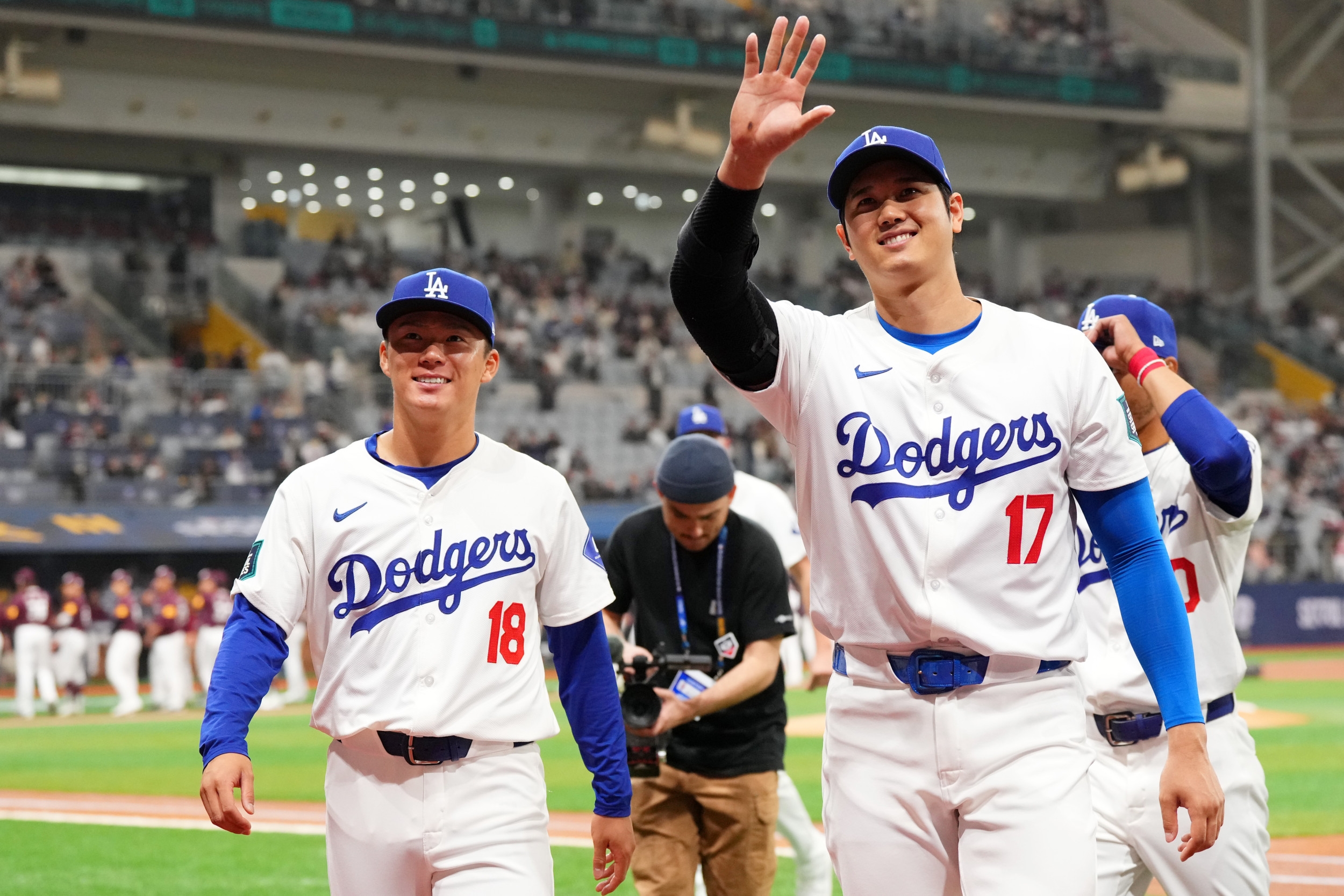 Way Too Early MLB Awards Predictions 2025: MVP, Cy Young, Rookie of the Year and More