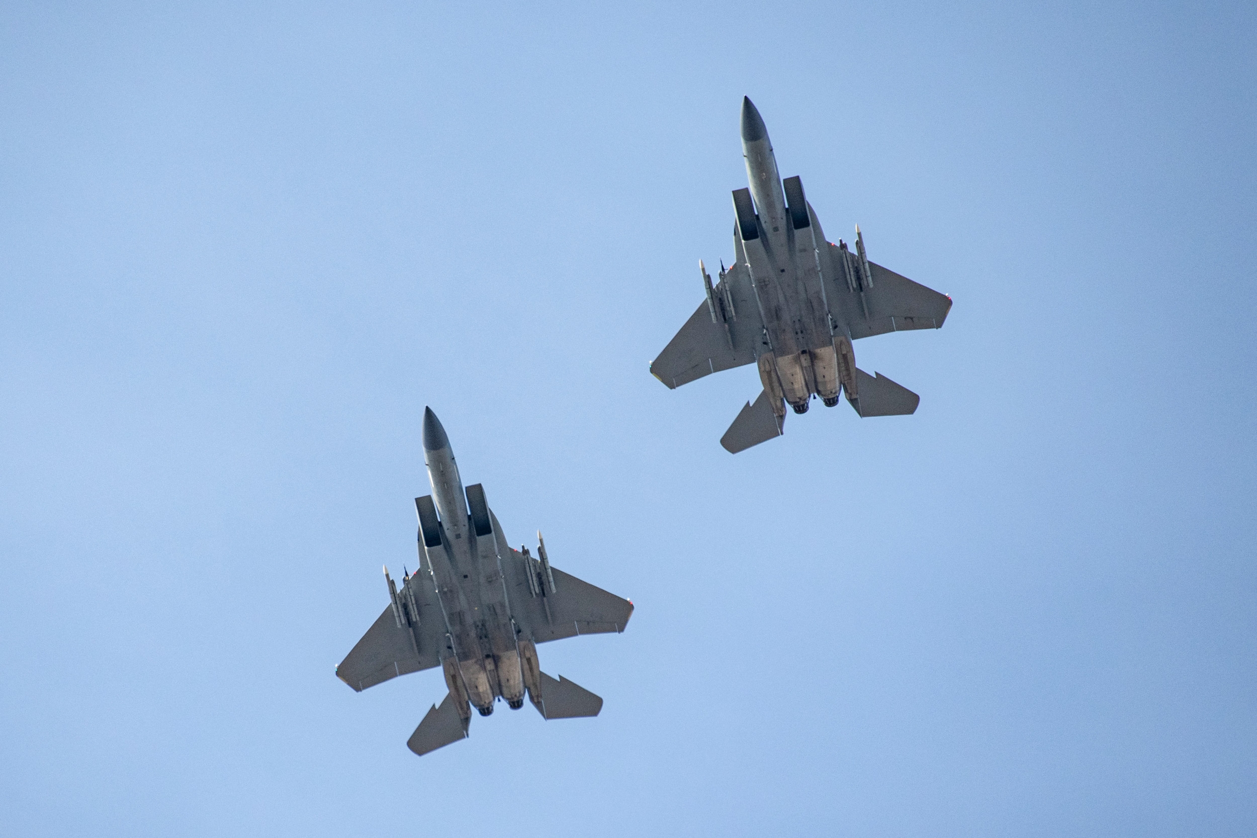 US Deploys F-15 Fighter Jets To Defend Indian Ocean Outpost