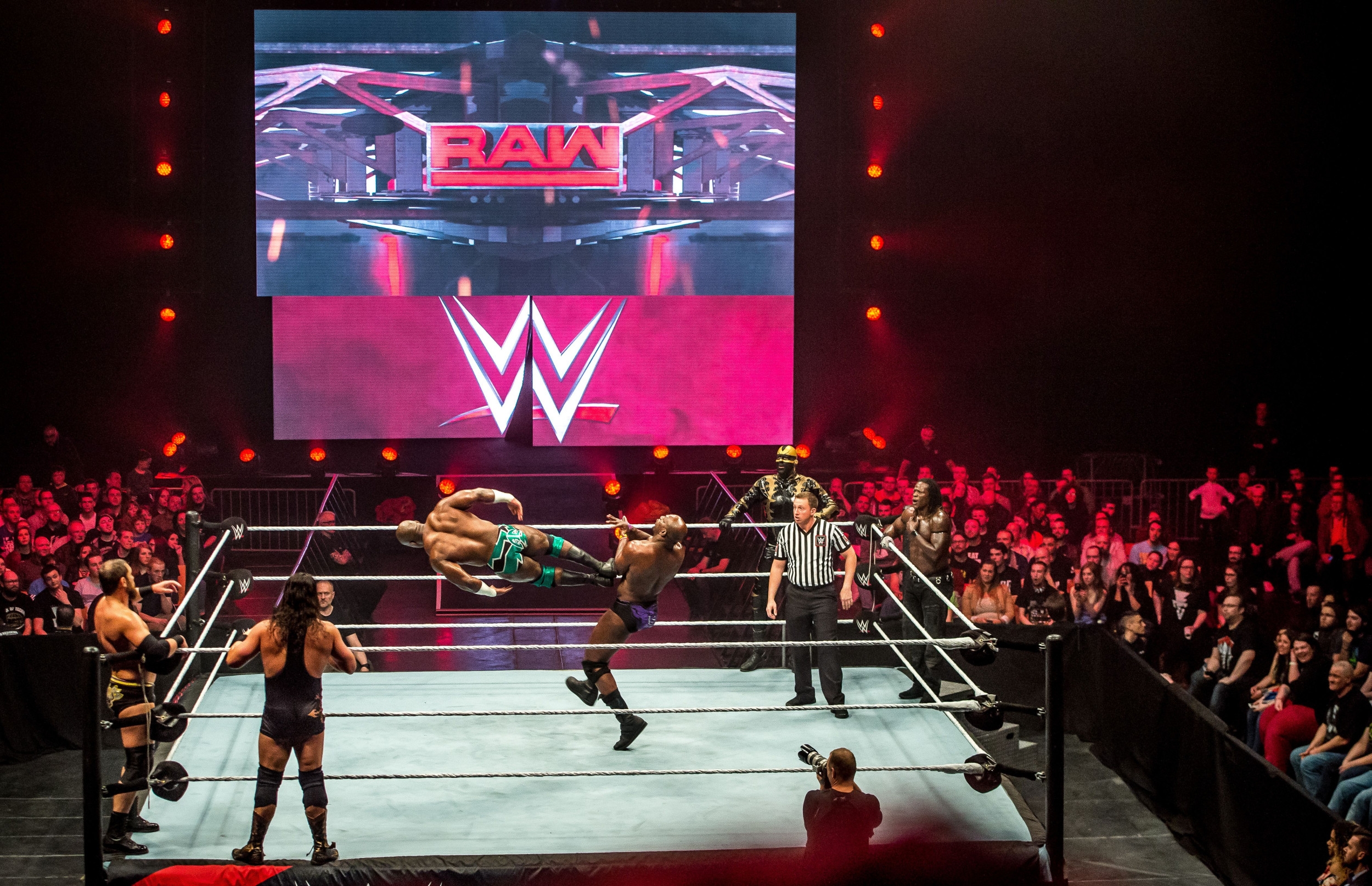 WWE Close To Signing Several Free Agents: Report