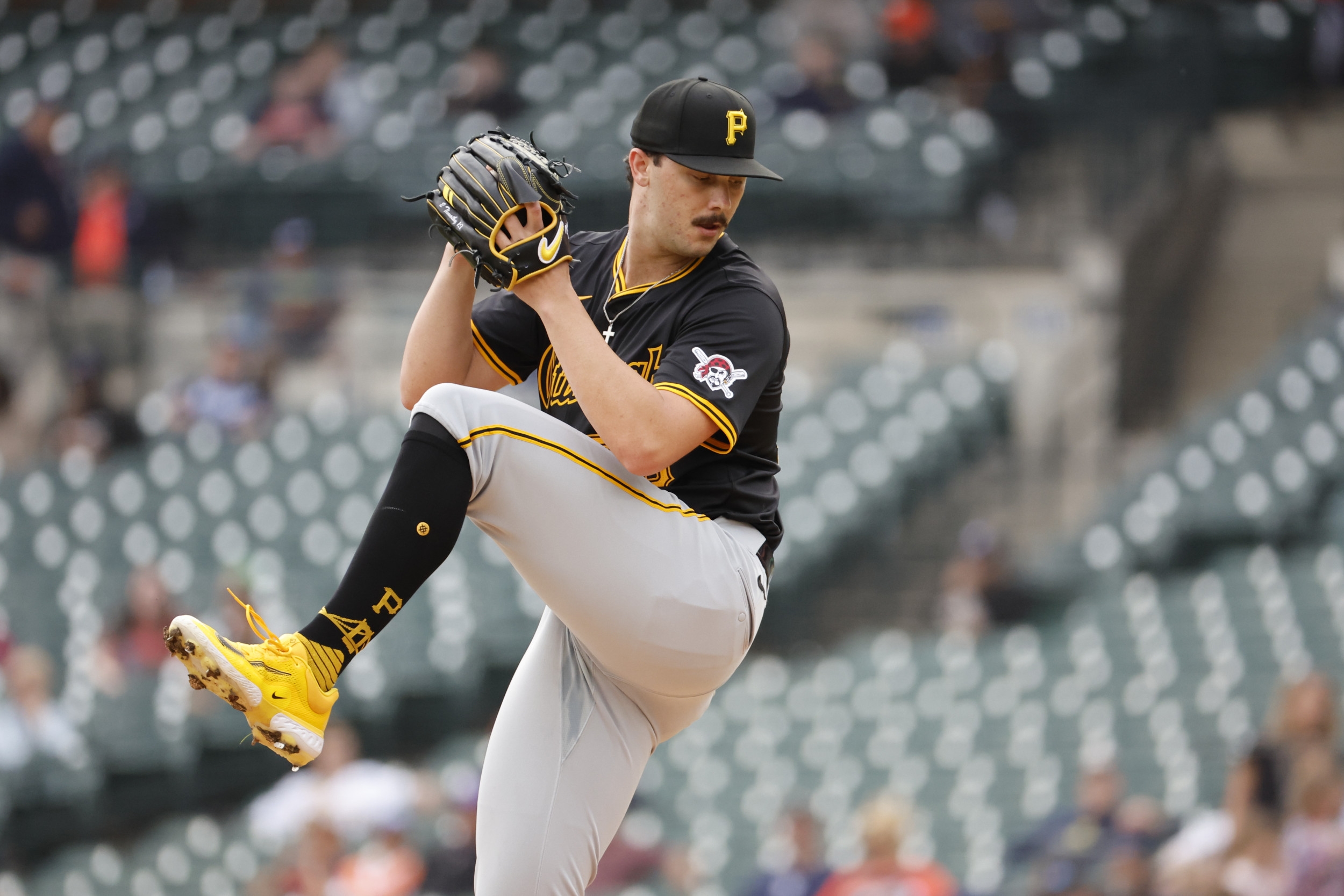 MLB Insider Drops Update on Yankees, Other Contenders Chances of Landing Paul Skenes
