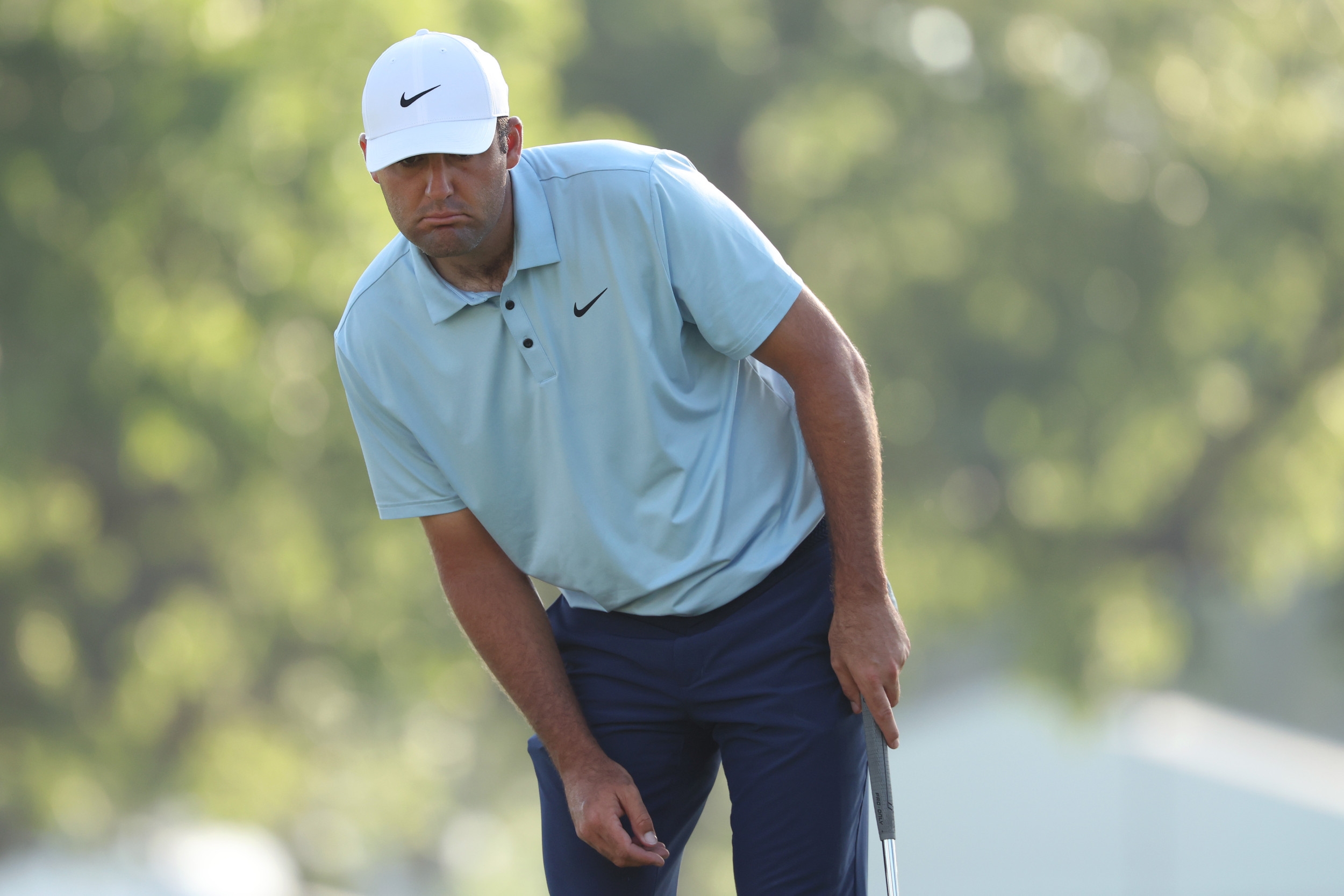 Scottie Scheffler May be Going Home amid Back Injury at Colonial