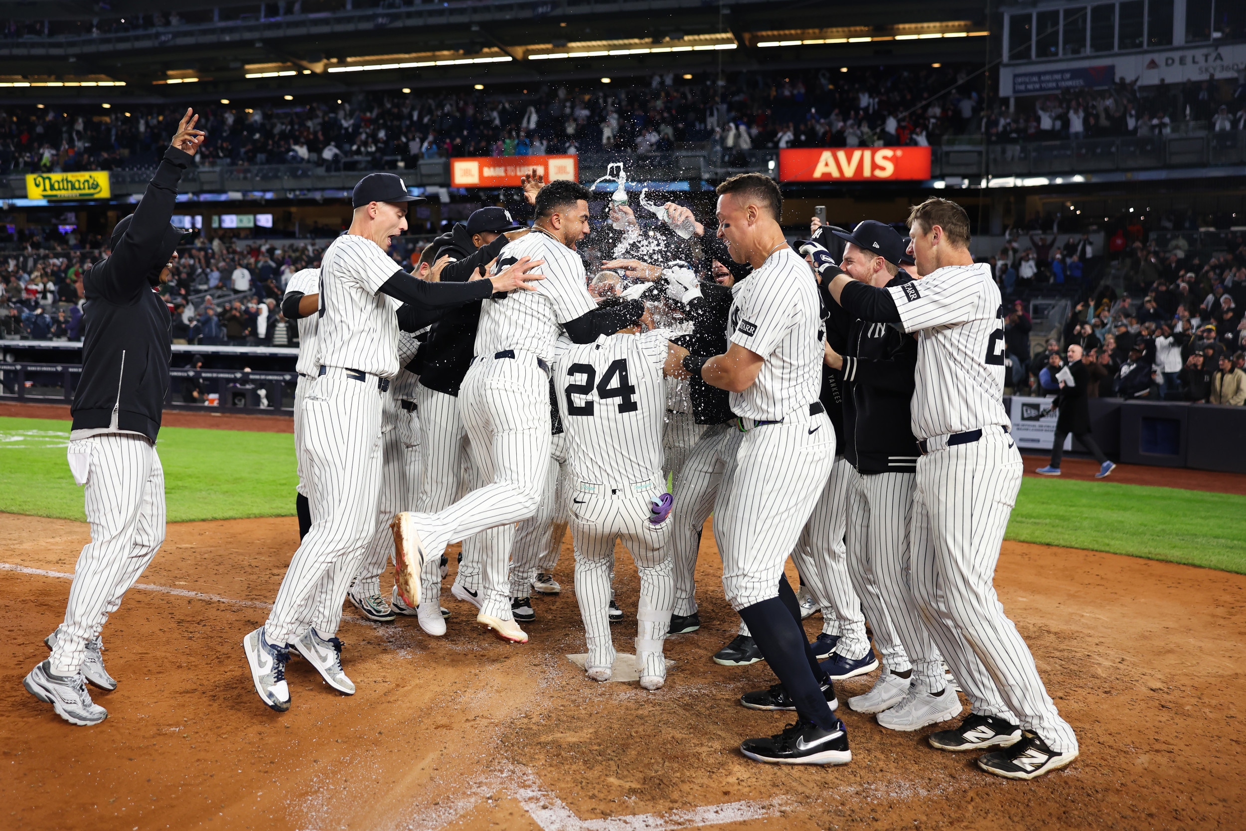 Yankees' Jasson Dominguez Makes Insane MLB Home Run History