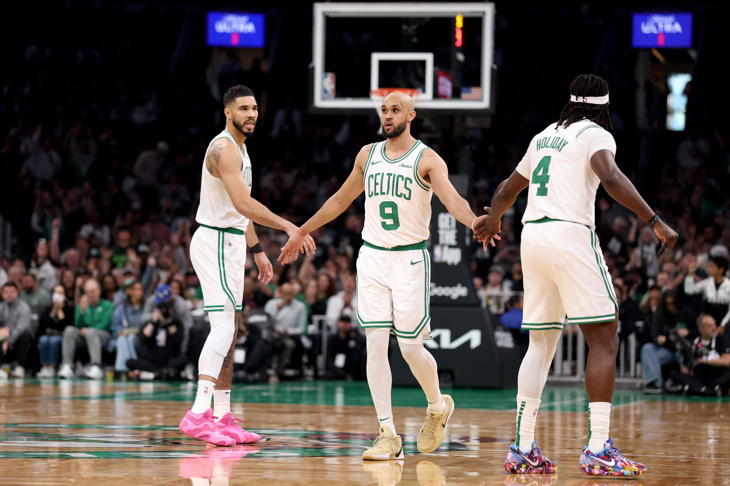 Warriors Being Heavily Linked to Celtics Star