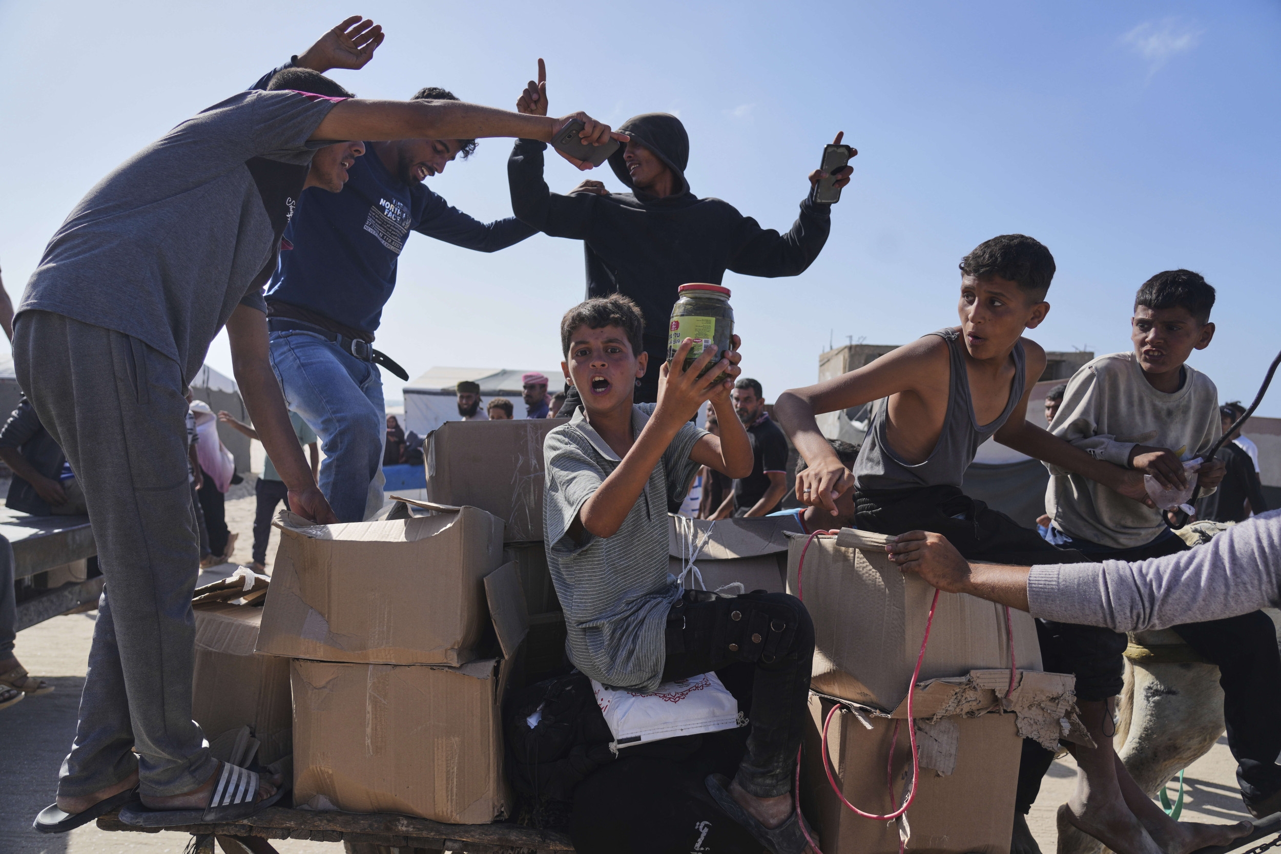 U.S. Responds to Gaza Aid Mission's Chaotic Start