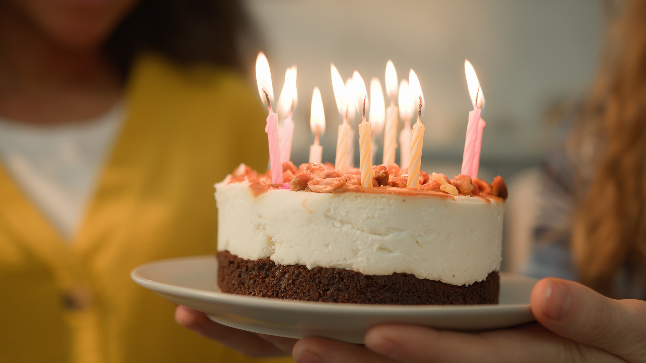 Gen Zer To Bring Birthday Cake for Uncle, No One Prepared for What Arrives