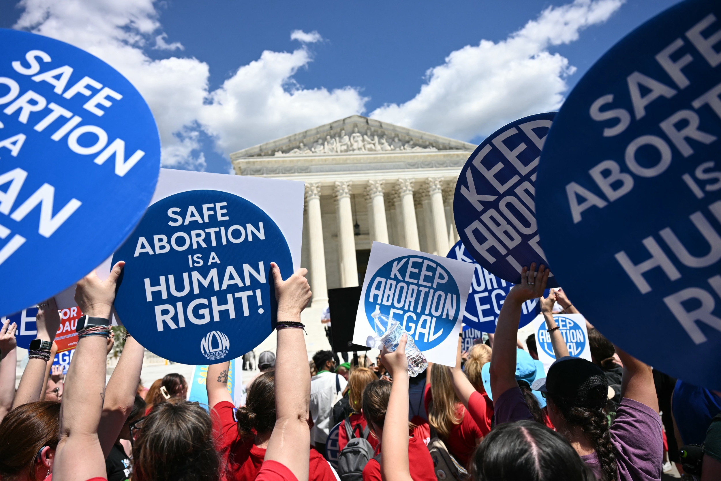Abortion Appointments Suddenly Canceled After Missouri Court Ruling