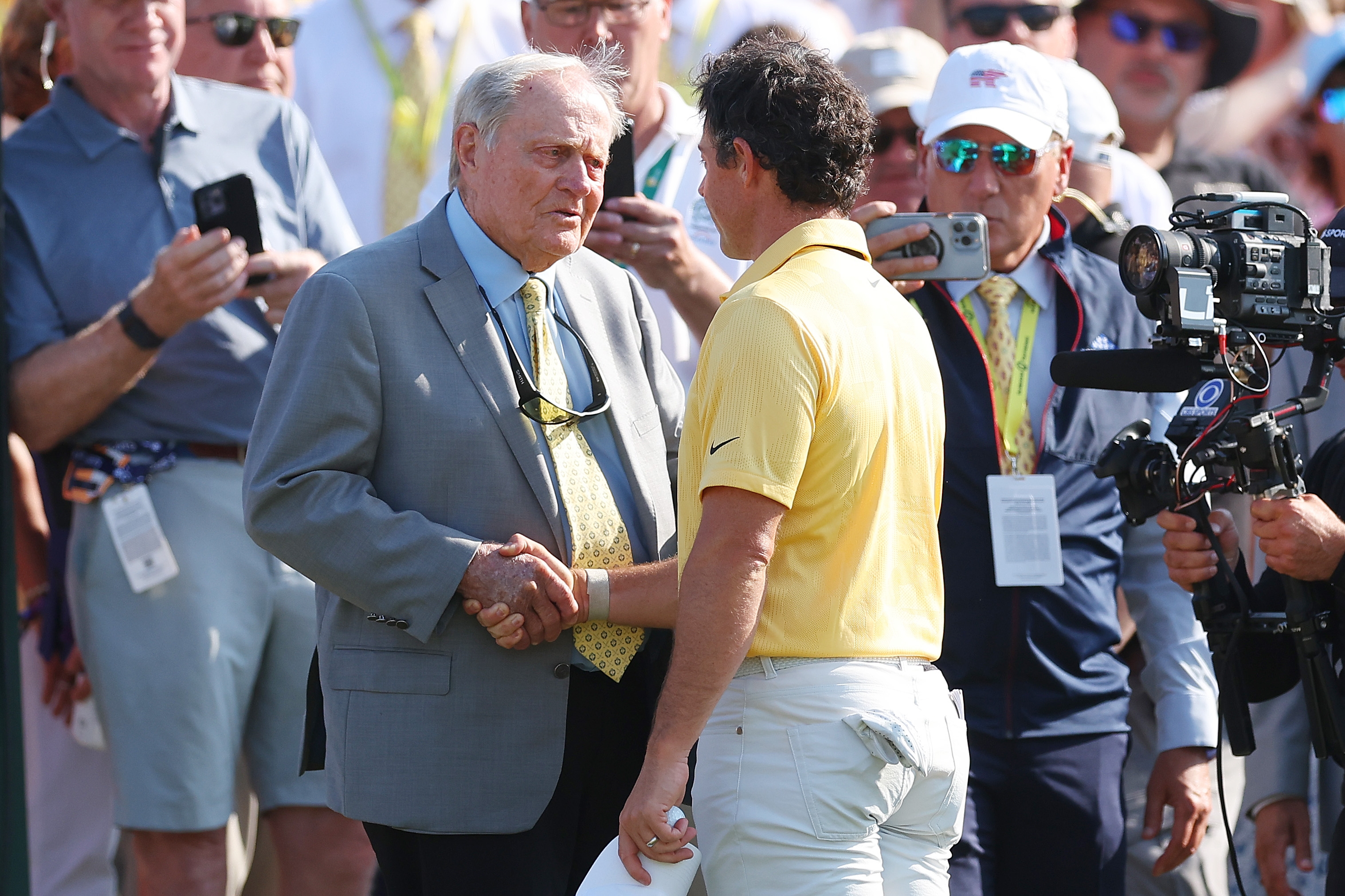 Jack Nicklaus Picks Side on PGA Tour Players Controversy Skipping Media