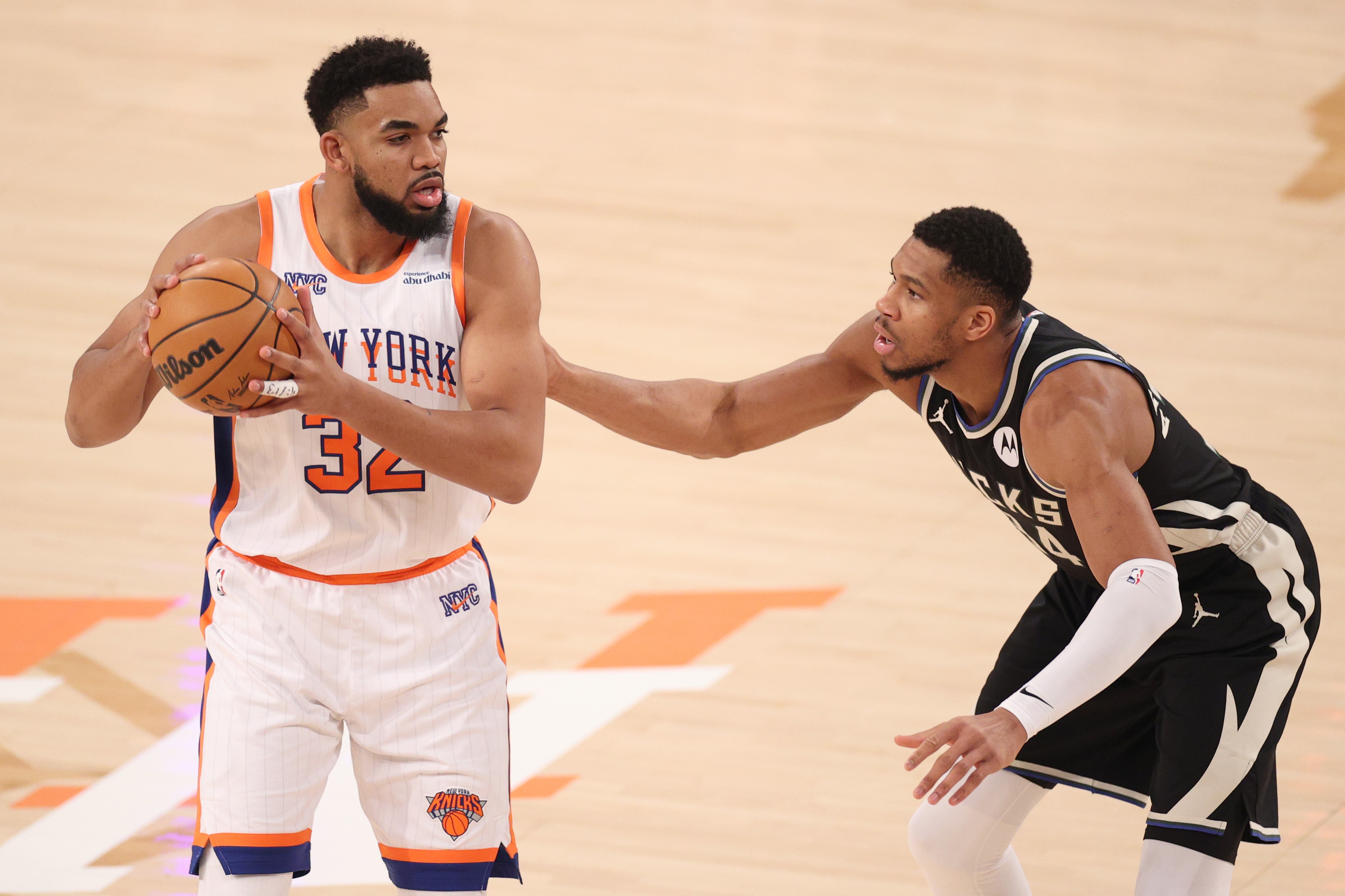 Giannis Antetokounmpo Trade Proposal Takes Wild New Turn