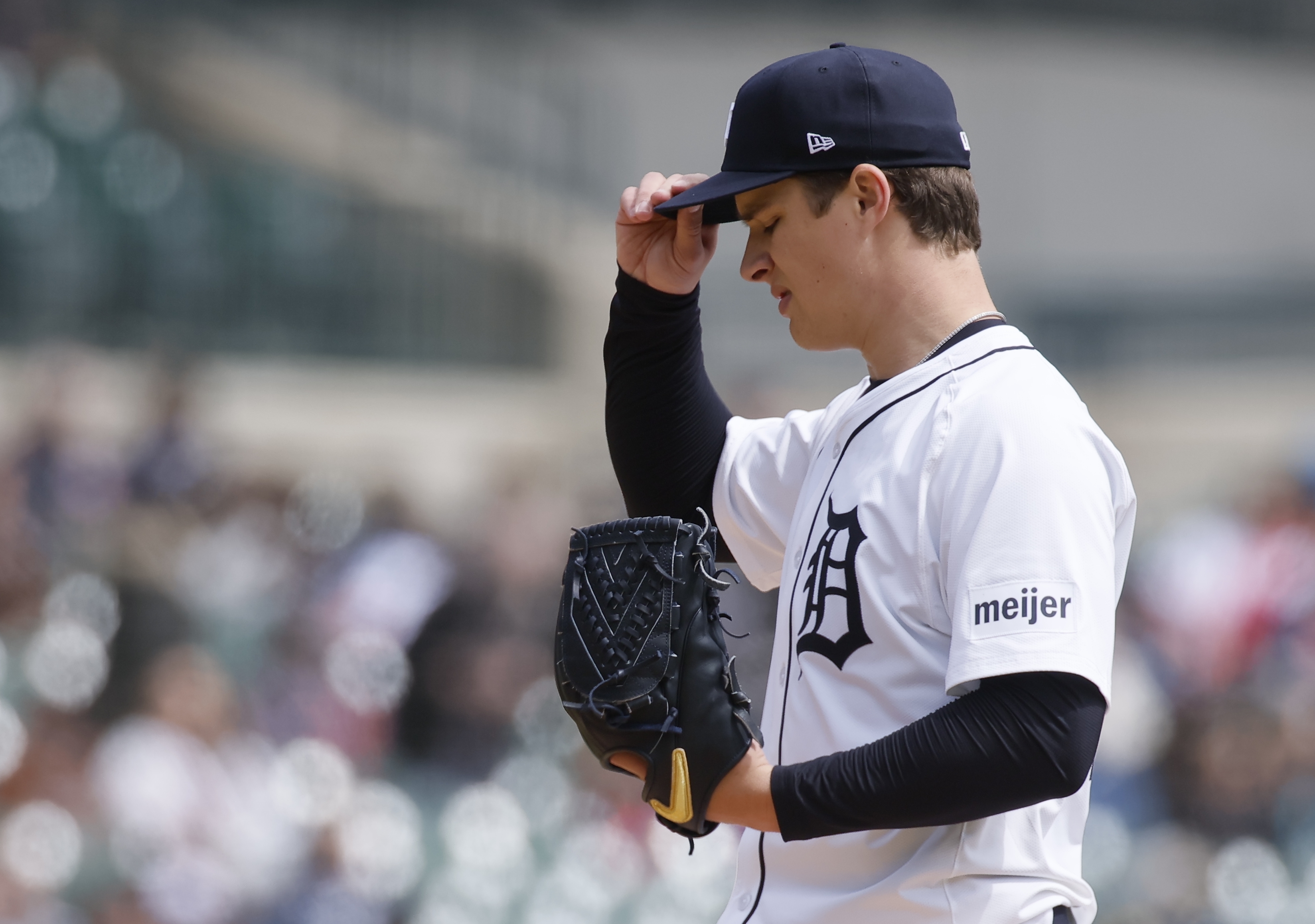 Big Trouble For MLB-Best Tigers as Top Rookie Pitcher's Season Now Threatened