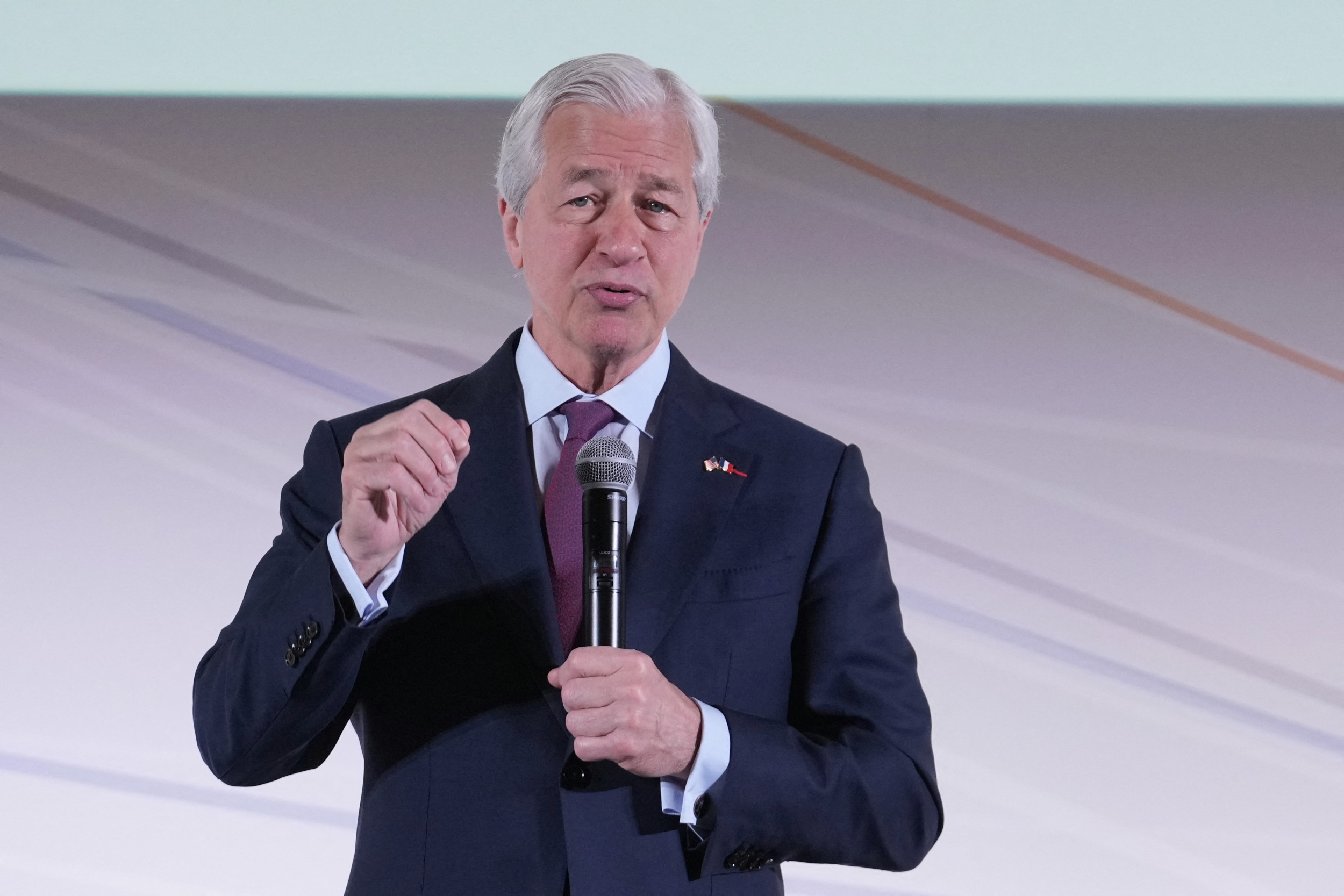 JPMorgan CEO Says US Economy Threatened by 'Enemy Within'