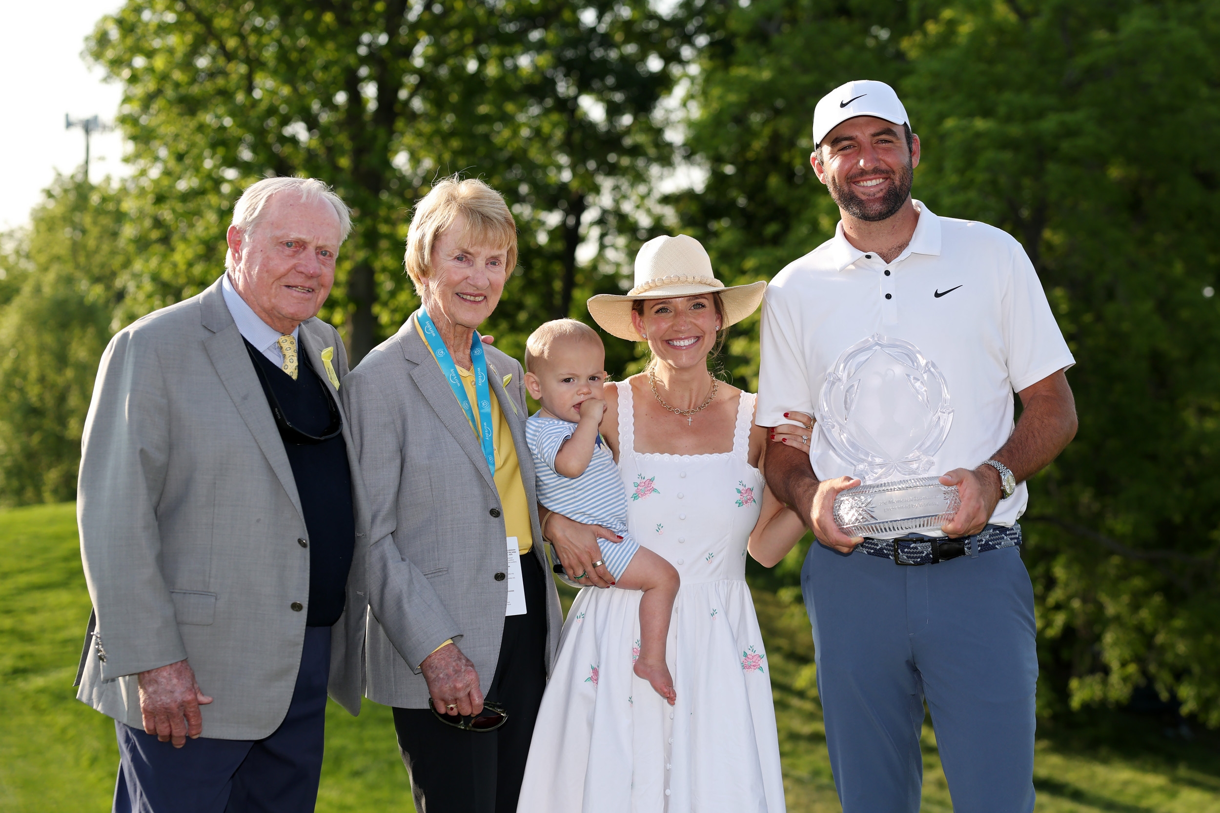 Scottie Scheffler's Memorial Message for His Wife, Meredith, Unveiled