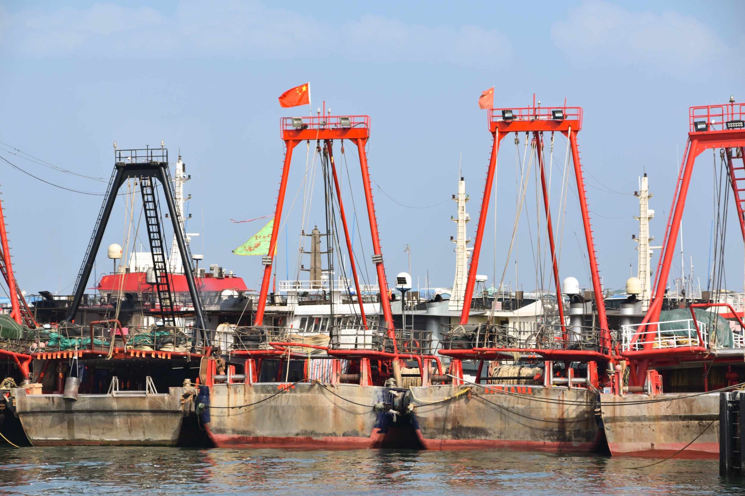 China Dominates 'Dark' Network Behind Global Fishing Crisis
