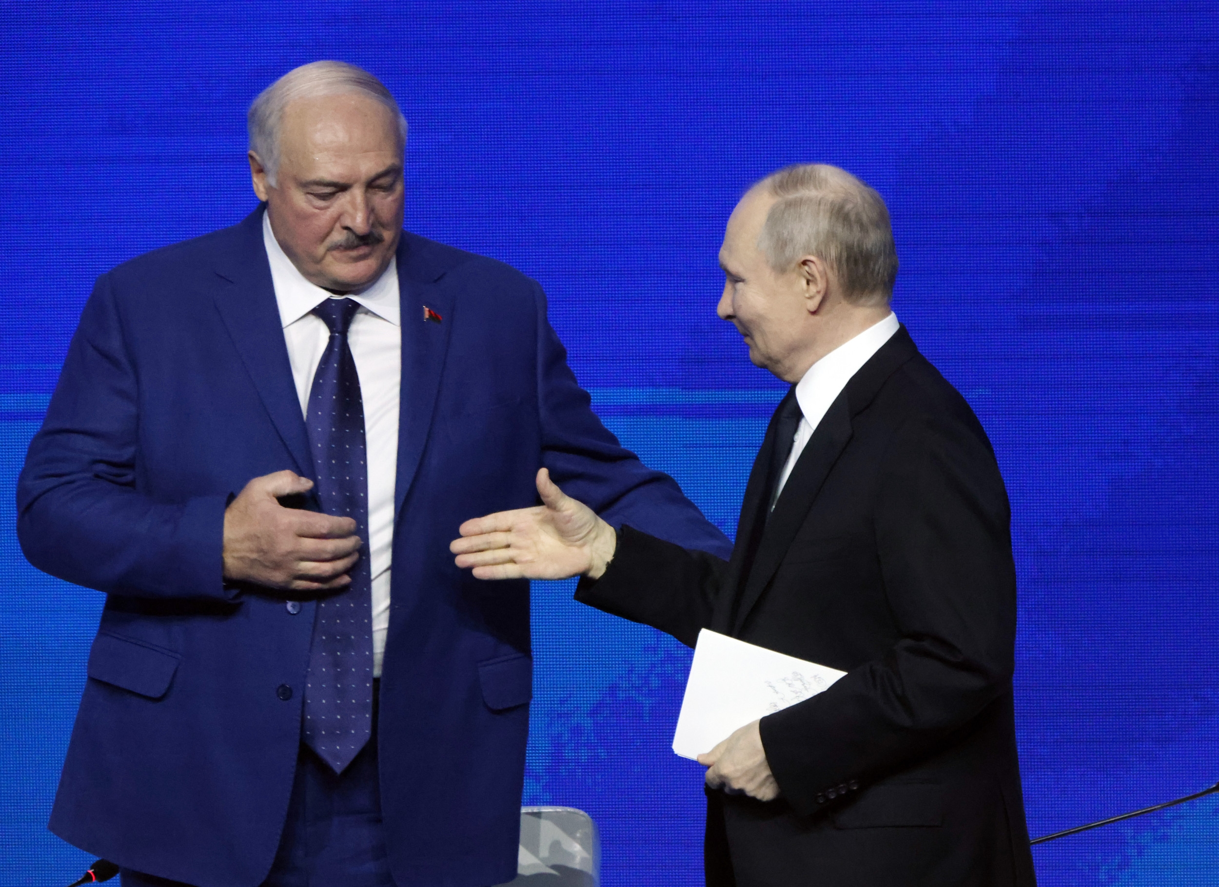 Zelensky Issues Warning to Europe Over Russia's Belarus 'Planning'