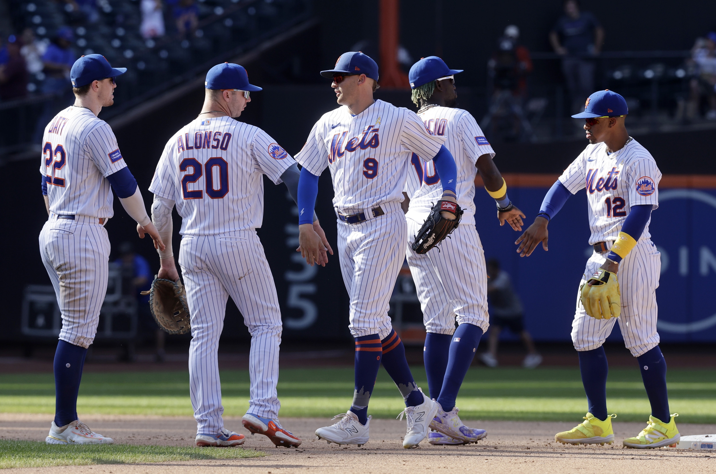Mets Promote Ronny Mauricio vs Dodgers Amid Mark Vientos Injury: Report