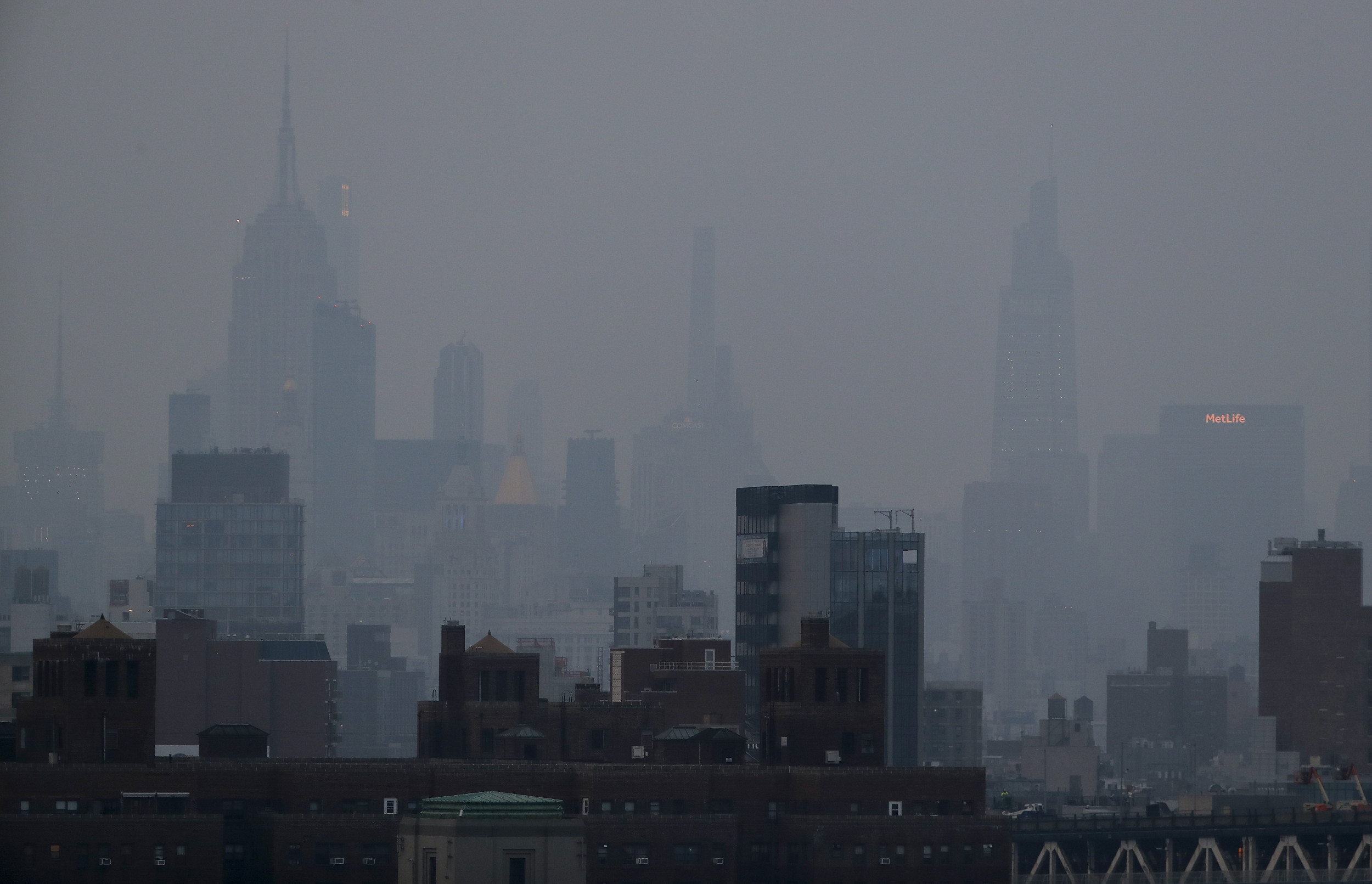 Hundreds of Thousands Told To Stay Inside in 4 States