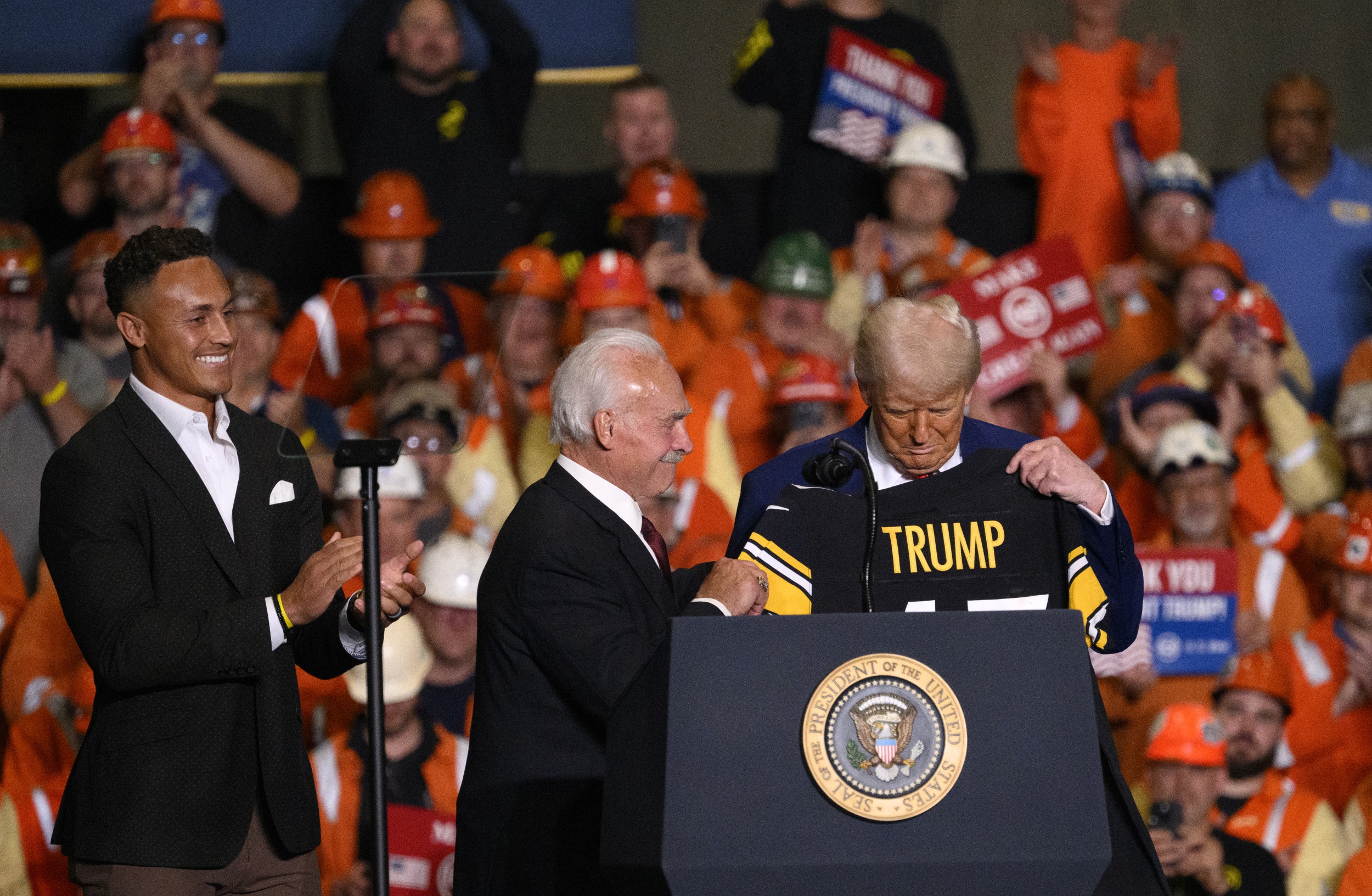 Steelers Respond After Players Join Trump at Rally: Live Updates