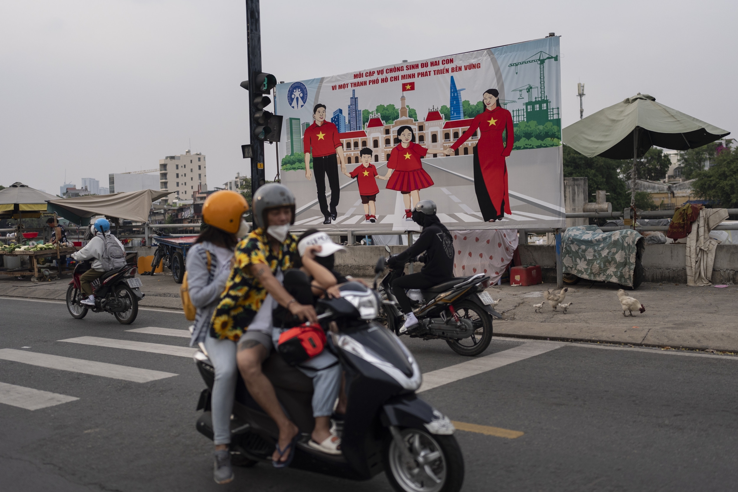 Vietnam Ends Two-Child Policy to Tackle Falling Birth Rates