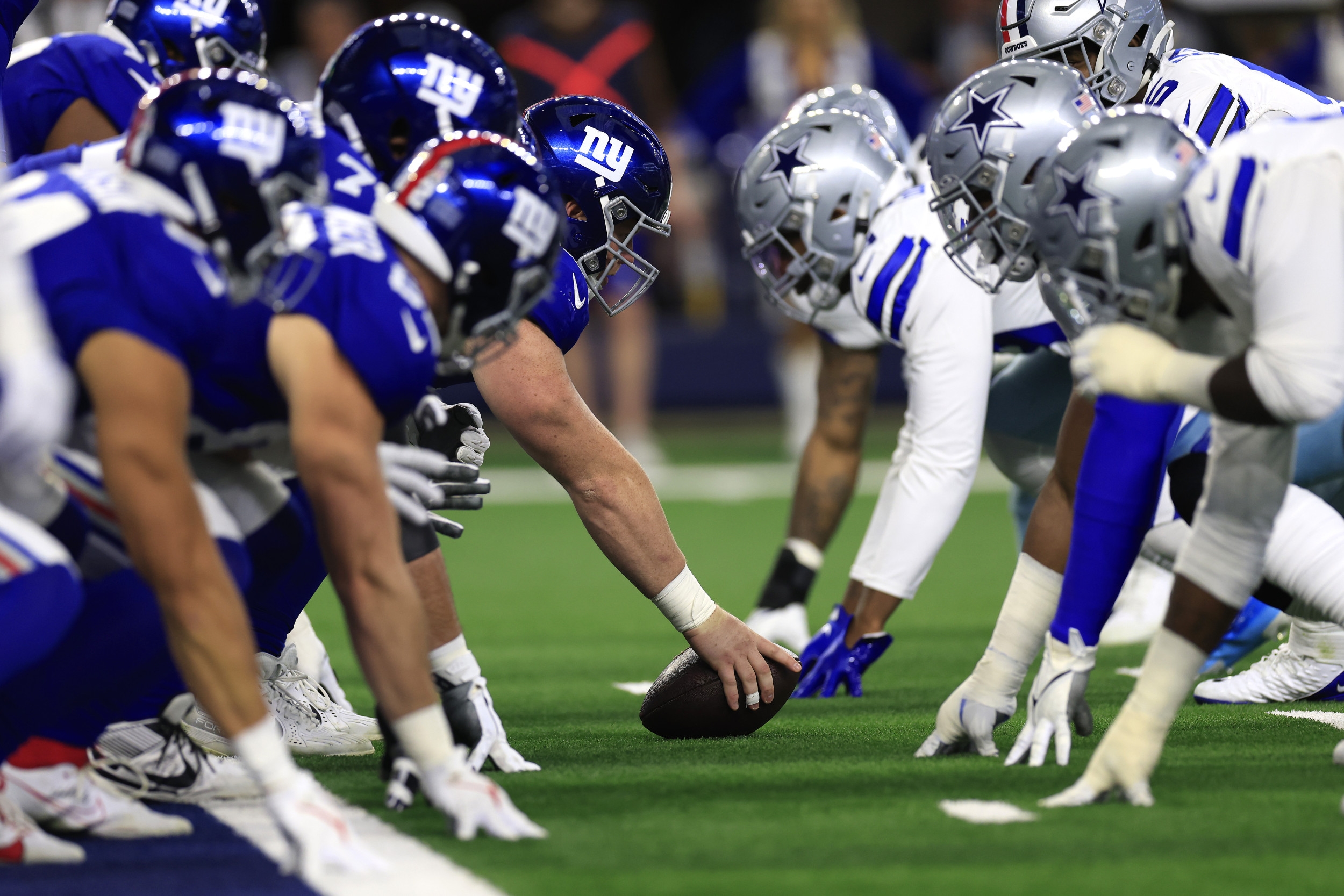 Giants O-line is Expensive and Awful