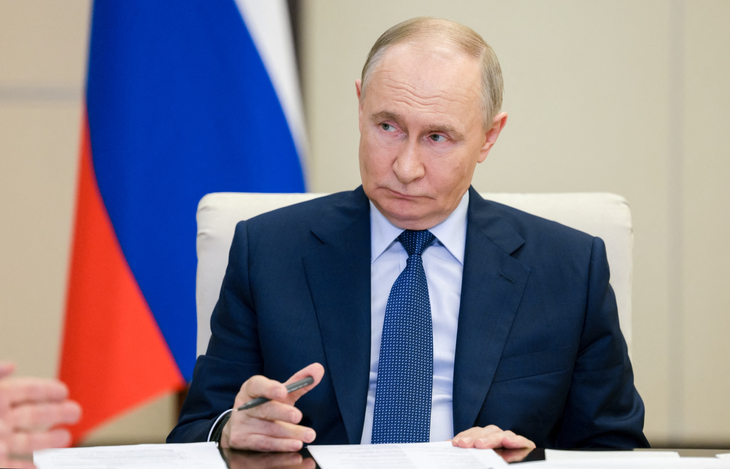 Putin Incentivizes Space Investors After Elon Musk's Russia Asylum Floated
