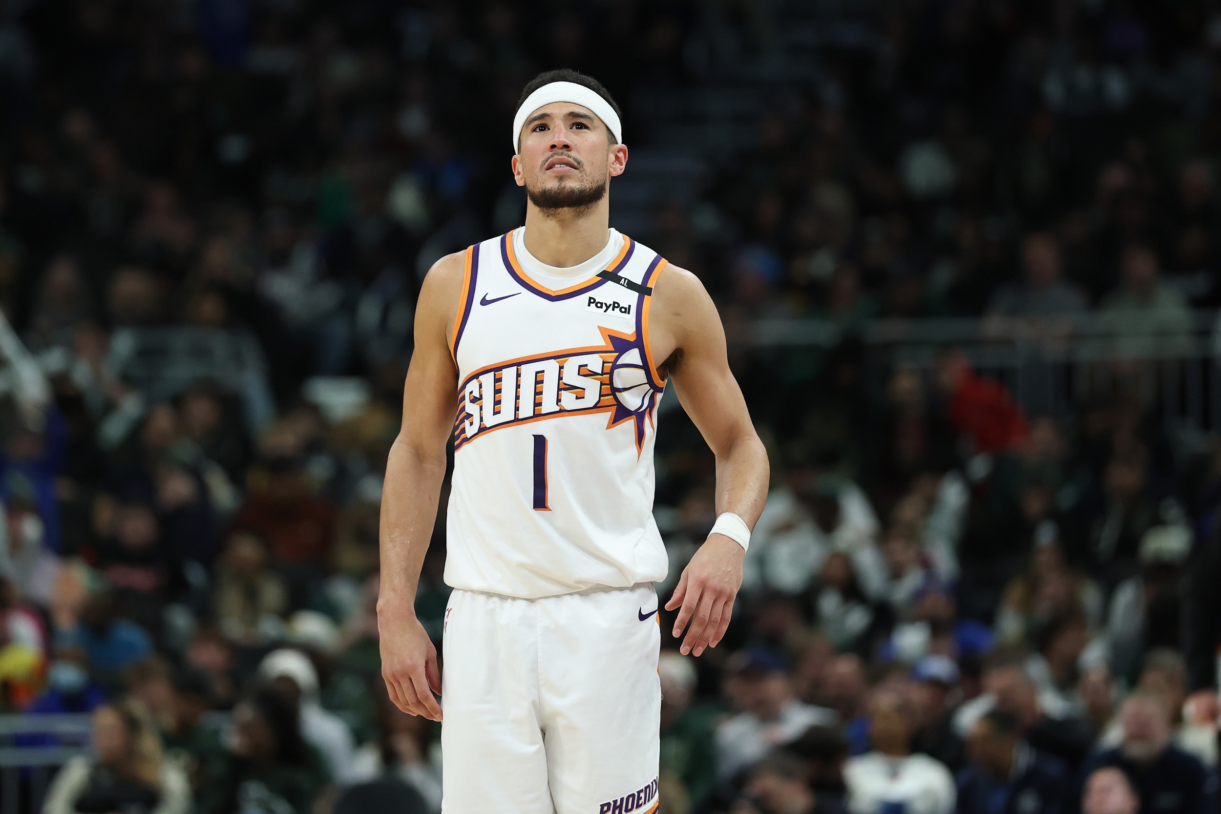 Suns May Make Major Decision on Devin Booker This Offseason