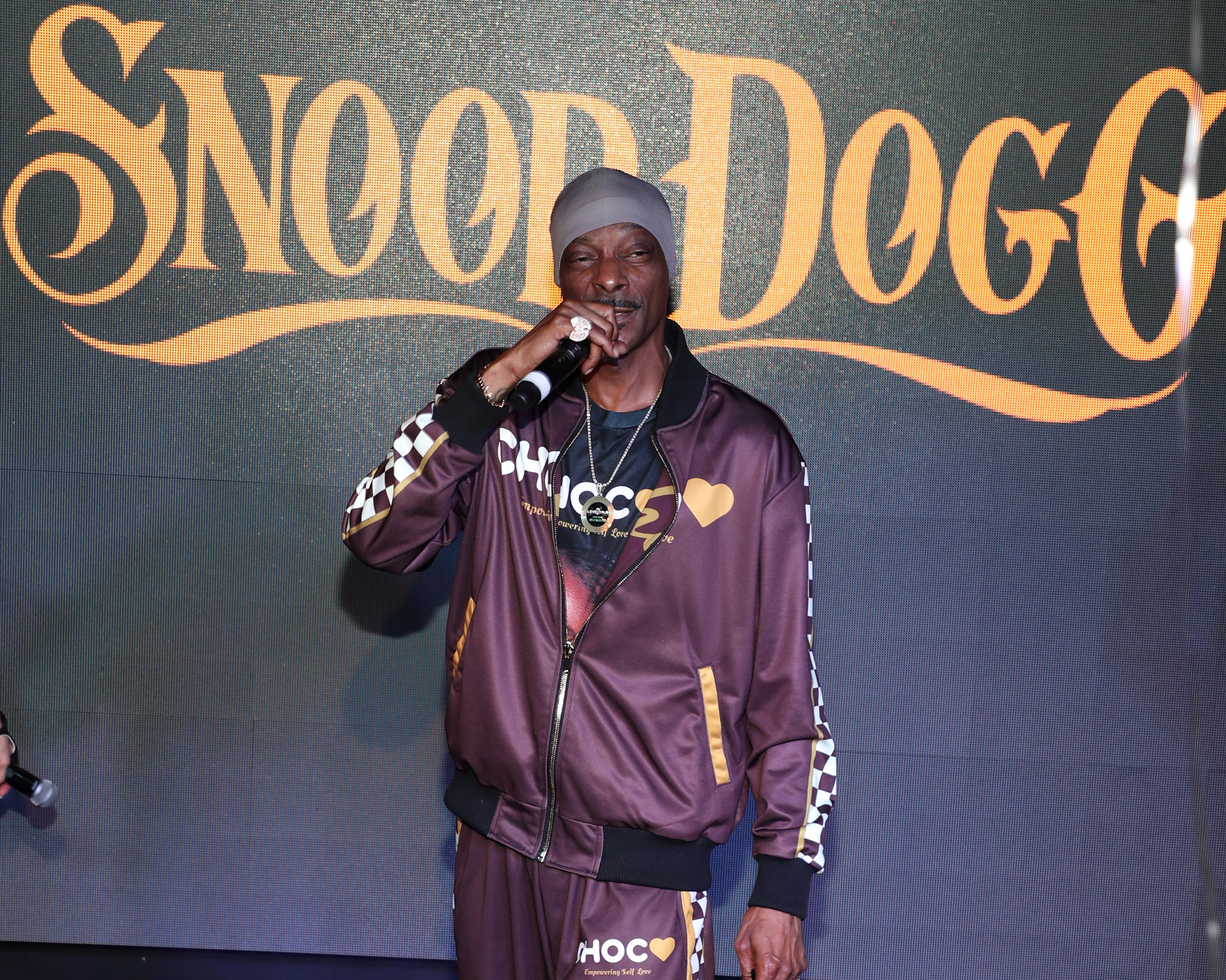 'Outer Banks' Star Cast as Snoop Dogg in Official Biopic