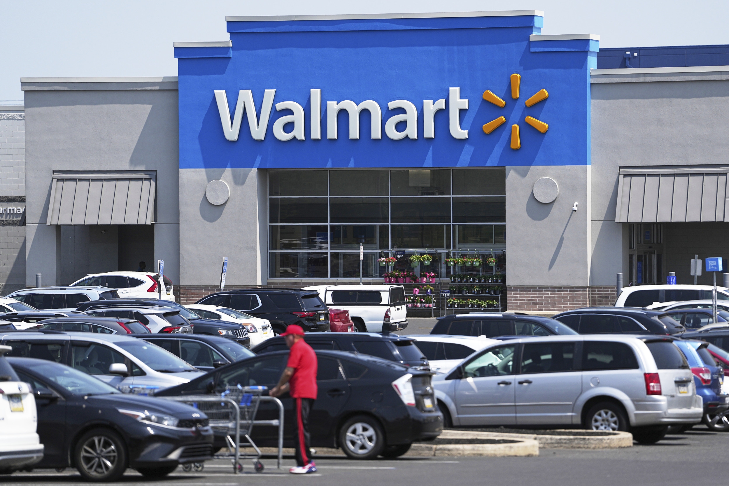 Retail Layoffs Soar Nearly 300% So Far This Year