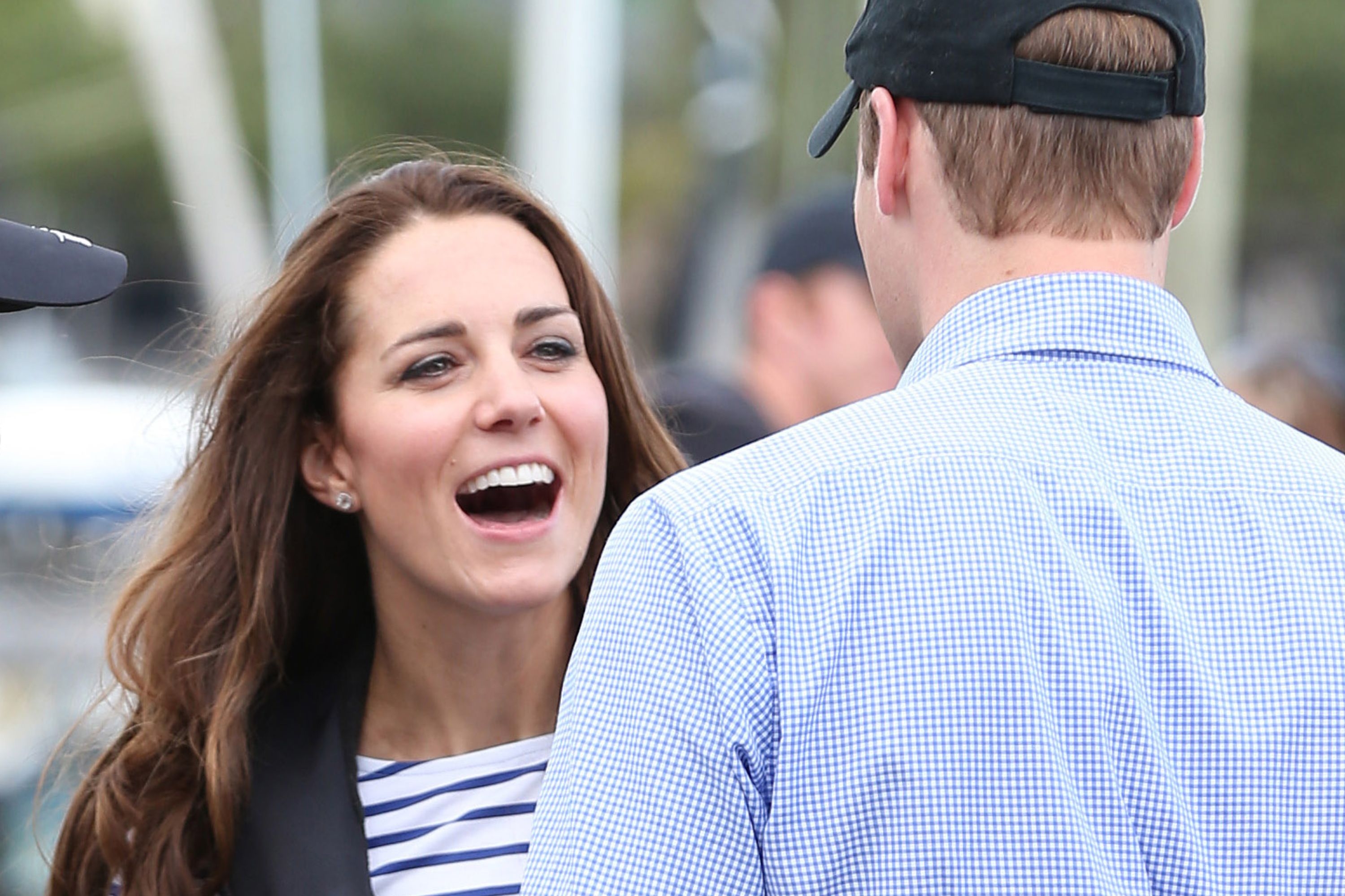 Princess Kate Apologizing to William in Public Goes Viral
