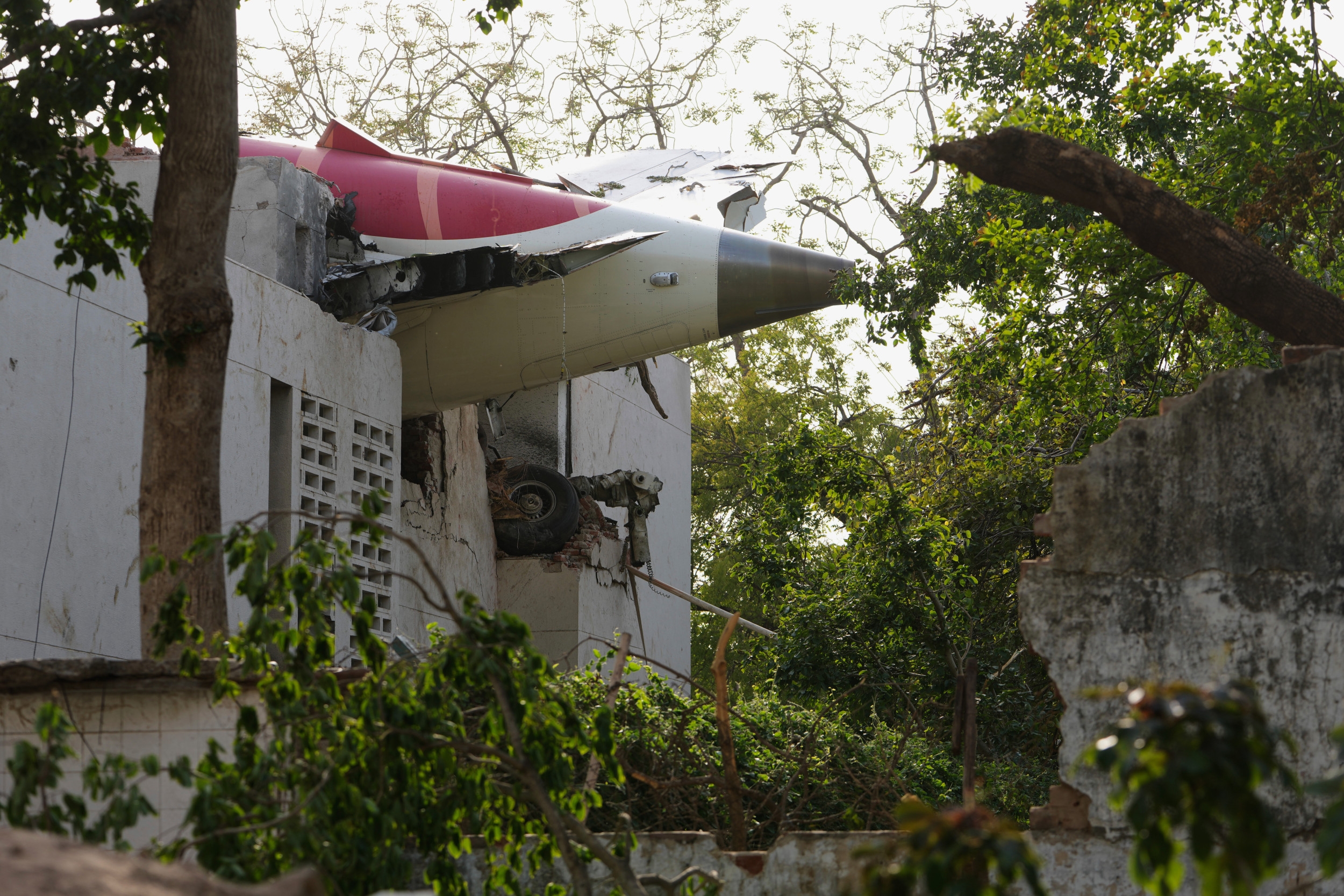 List of Plane Crashes With Sole Survivor After Ahmedabad Air India Disaster