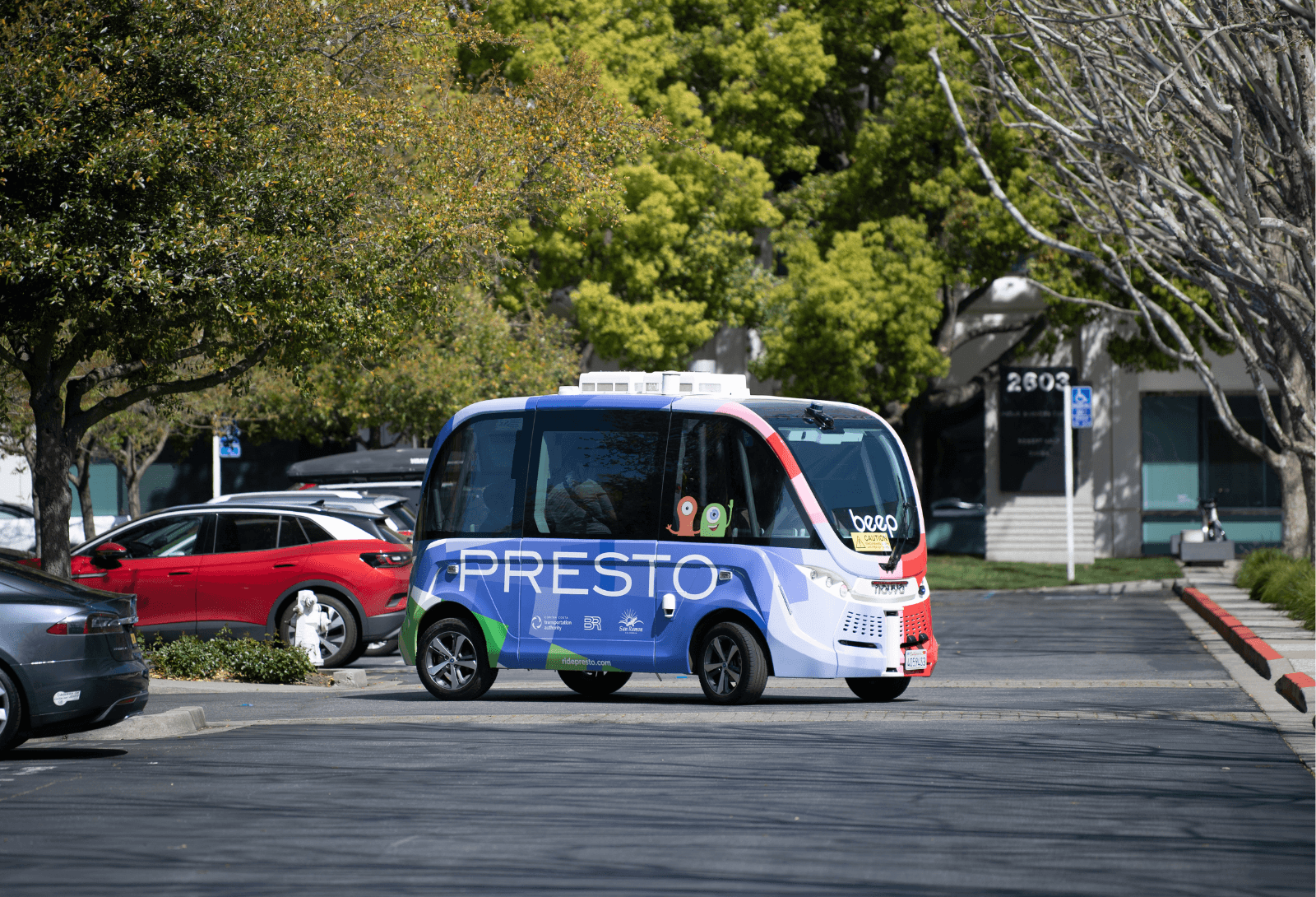 Autonomous Shuttles Are Popping up Across America in Time for the World Cup