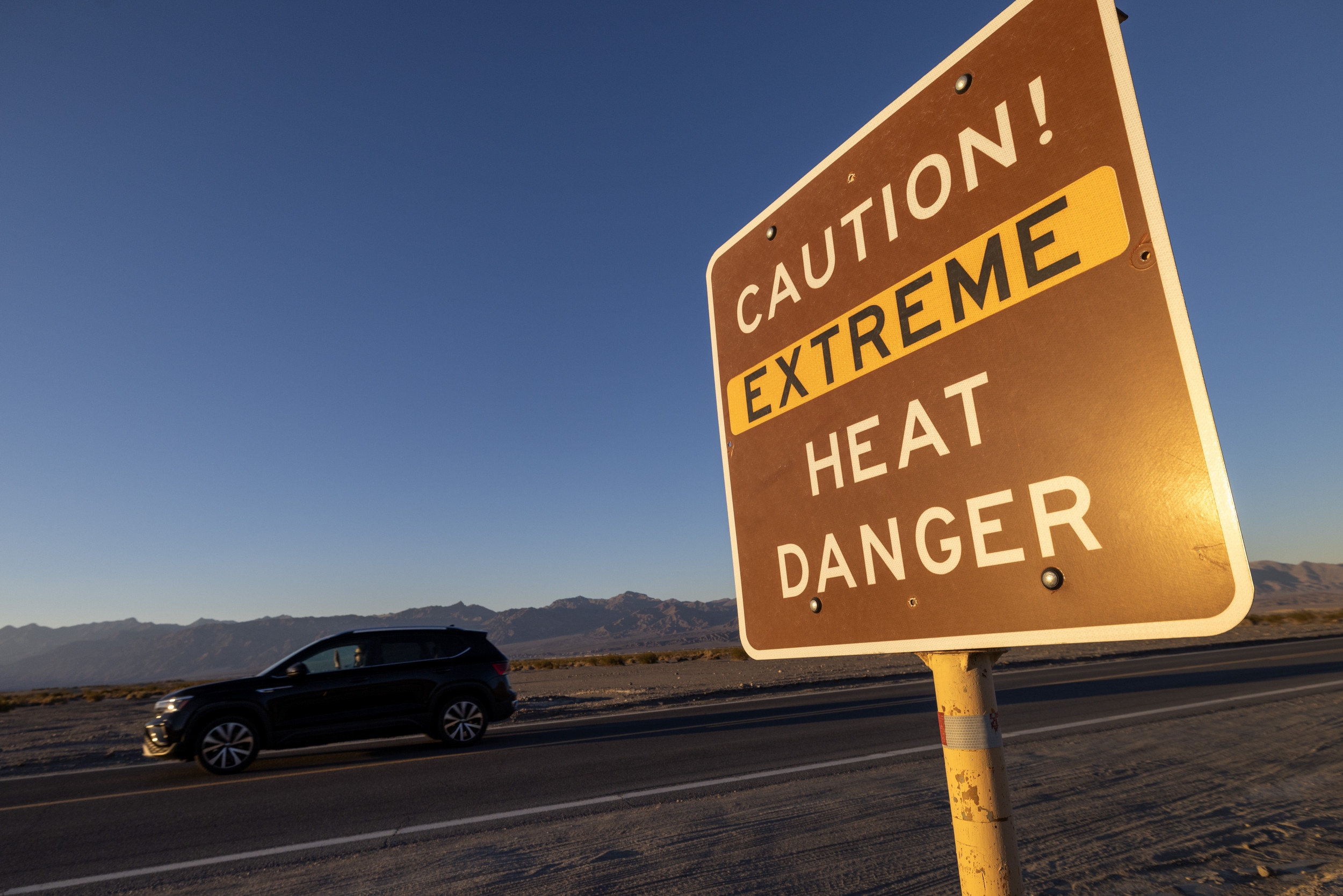 Lake Mead Warning Issued to Parents and Pet Owners