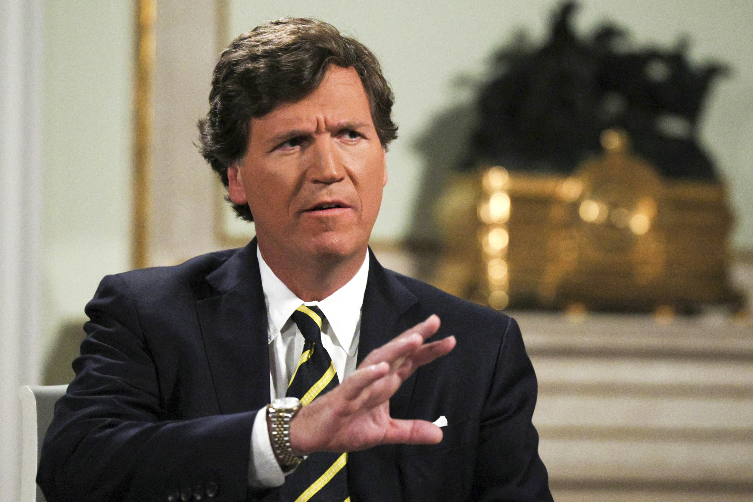 Tucker Carlson Blasts Former Fox News Colleague Sean Hannity: 'Warmongers'