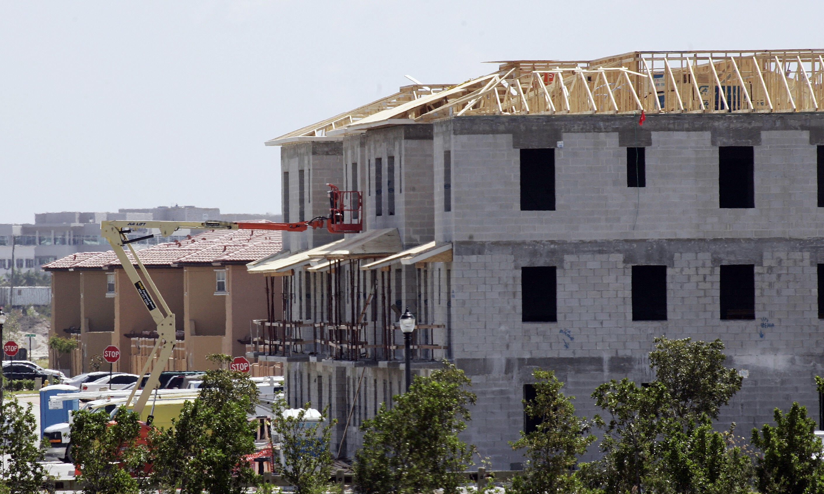 America's Second Largest Homebuilder Sees House Prices Plunge
