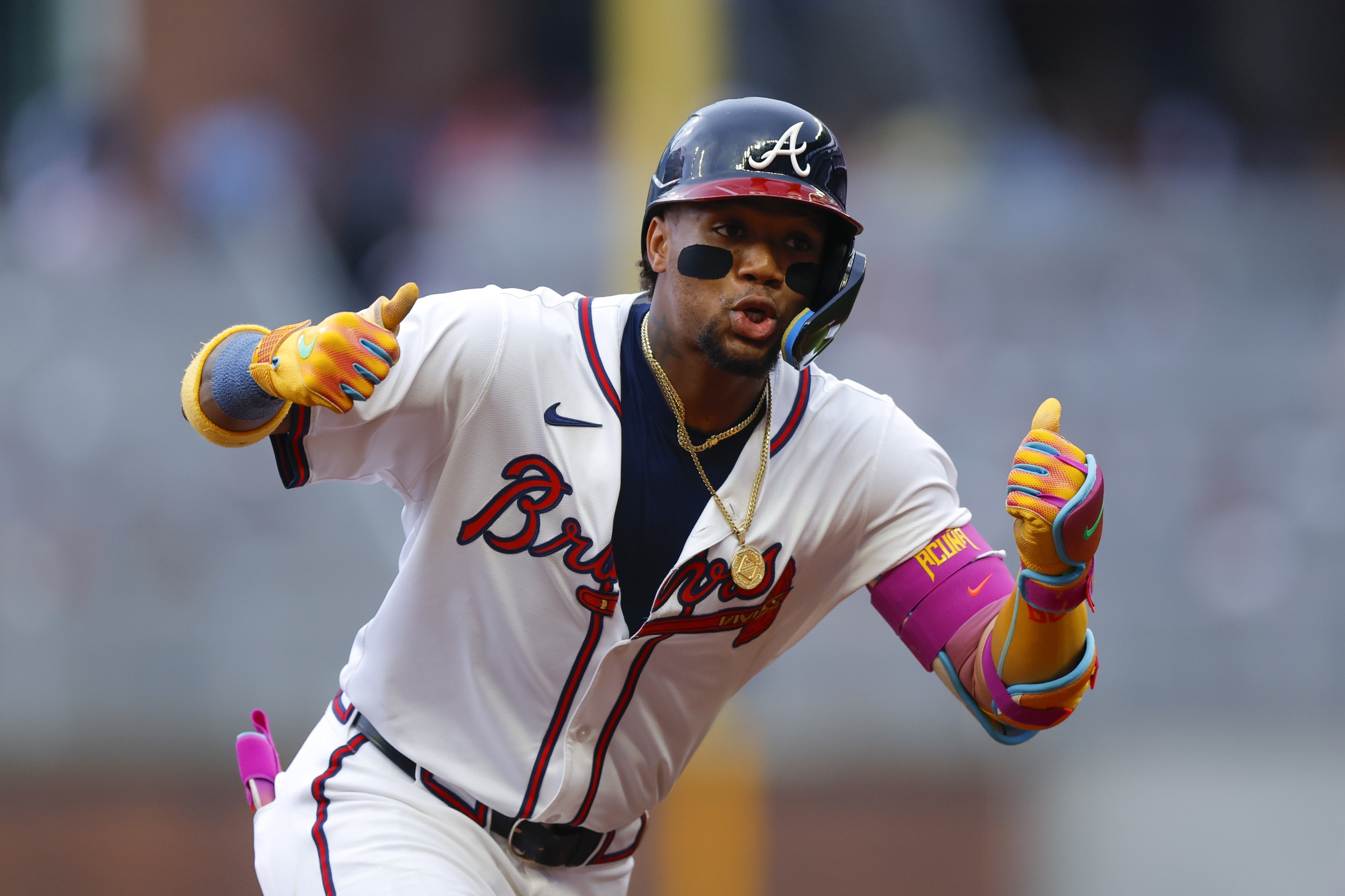 Braves Star Doing His Best to Keep Team in Postseason Hunt