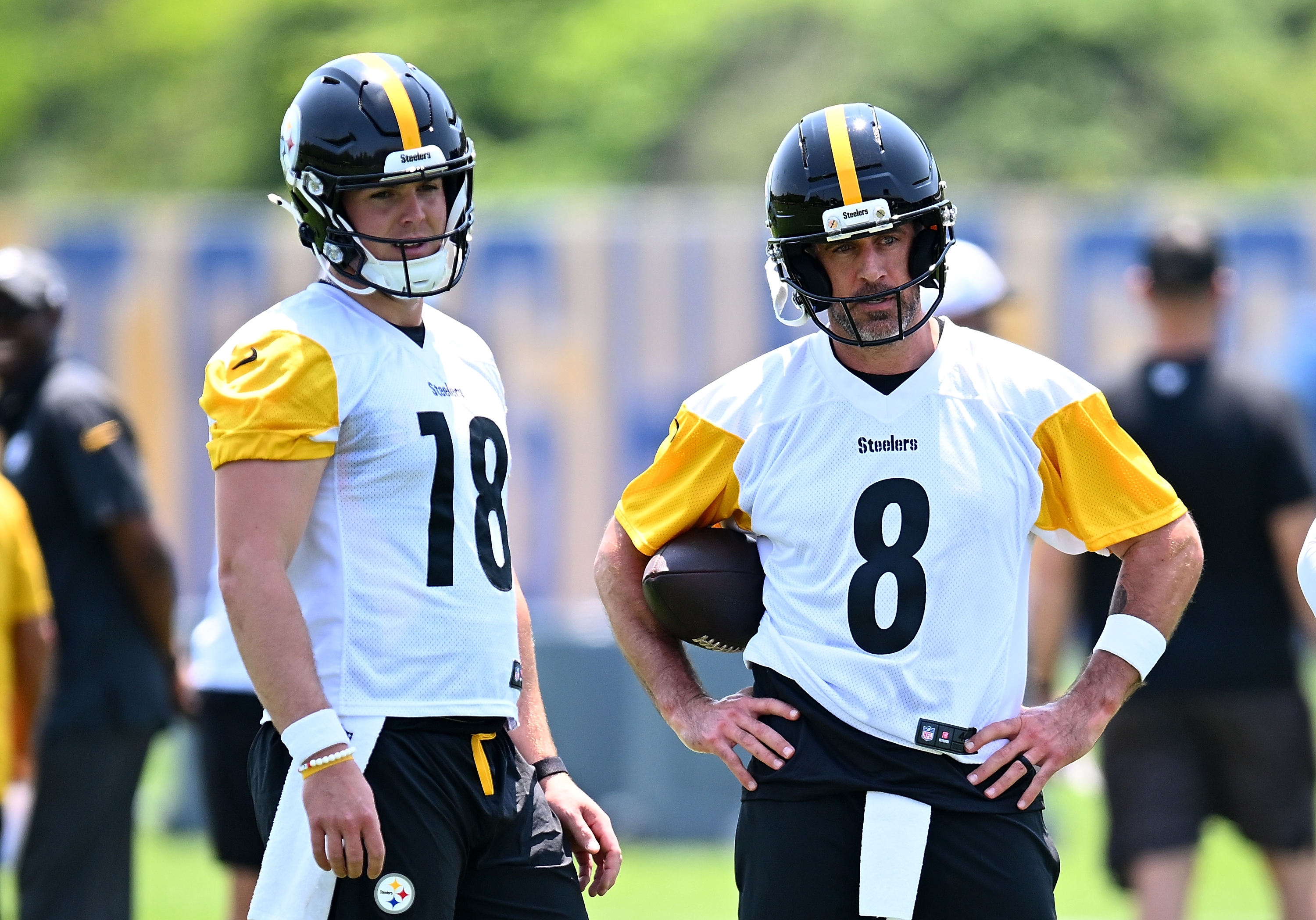 Steelers' Will Howard Doesn't Hold Back About Aaron Rodgers