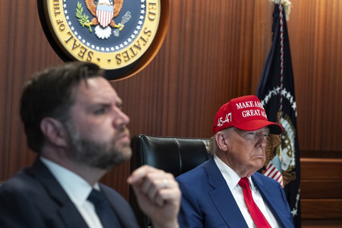 JD Vance Issues Warning on Trump Admin's 'Biggest Red Line' for Iran