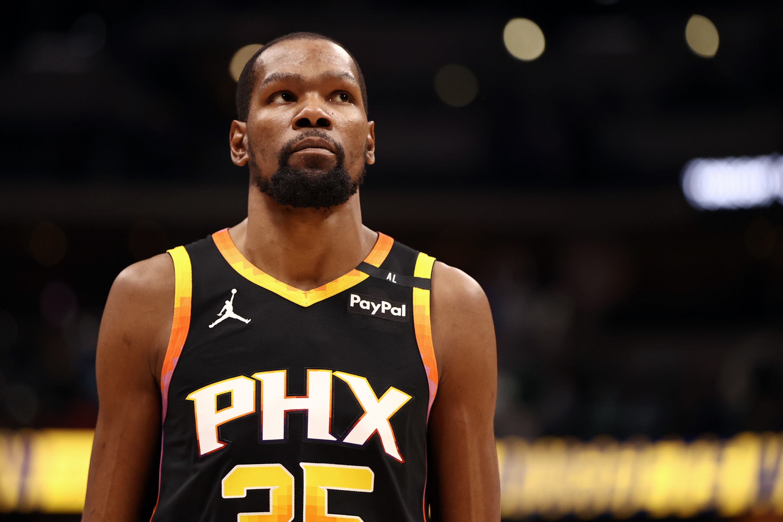 Kevin Durant Learned About Rockets Trade From Fans at Live Event