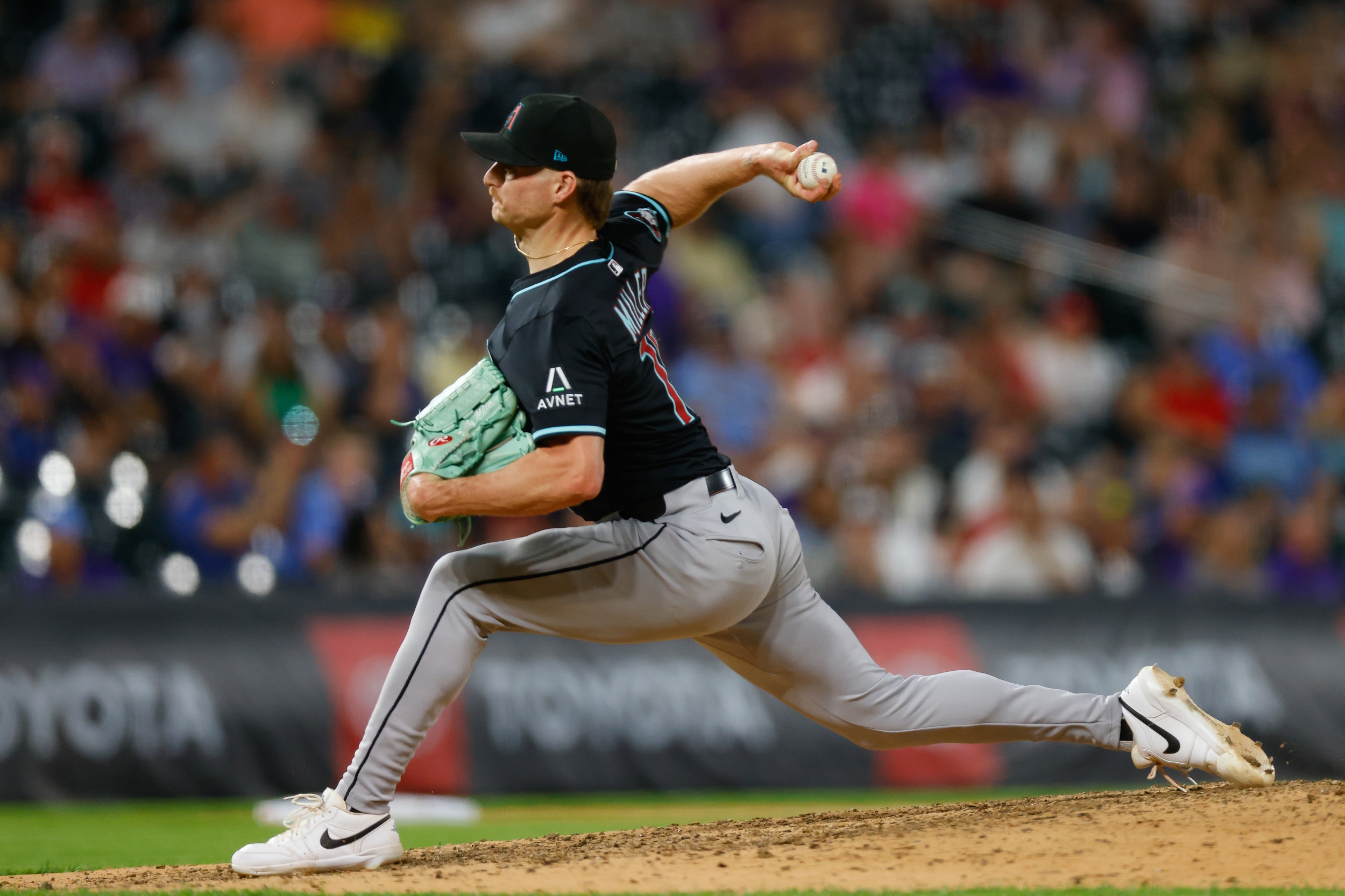 Mets 'Monitoring' Bullpen Market; Could Diamondbacks Closer Be Match?